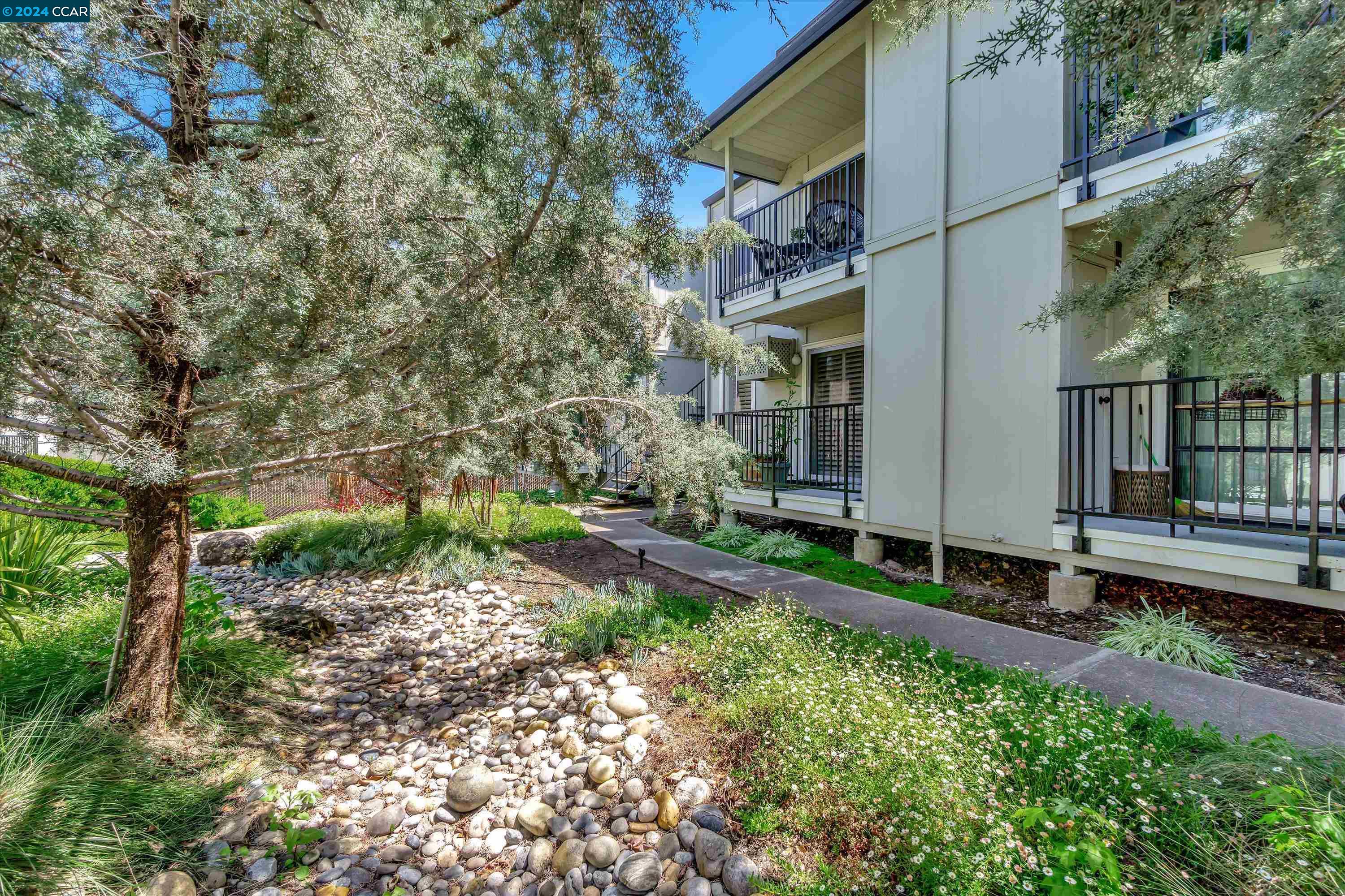 Detail Gallery Image 28 of 30 For 1590 Sunnyvale Ave #34,  Walnut Creek,  CA 94597 - 2 Beds | 1 Baths