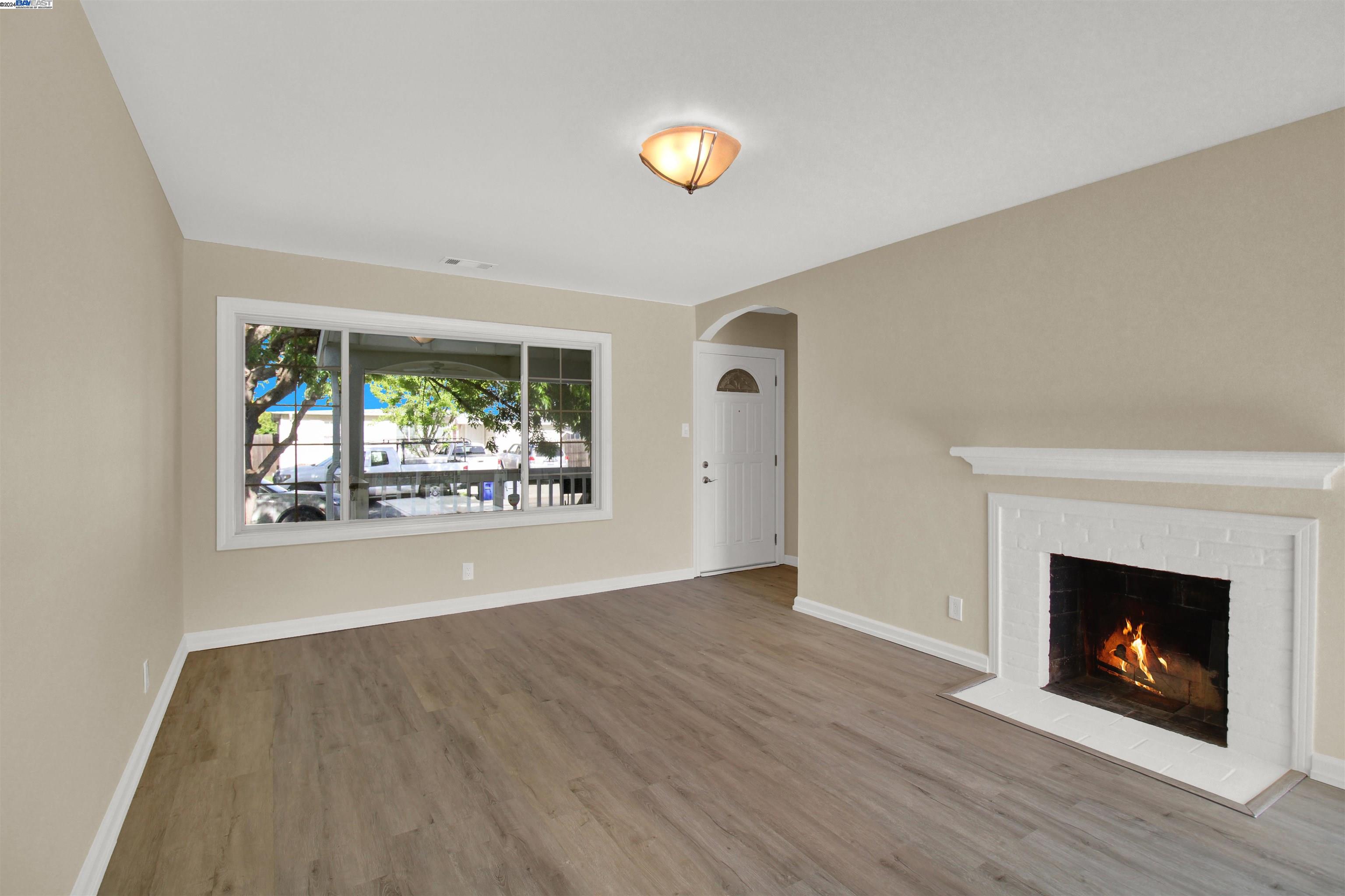 Detail Gallery Image 9 of 33 For 881 Billings Boulevard, San Leandro,  CA 94577-1318 - 2 Beds | 1 Baths