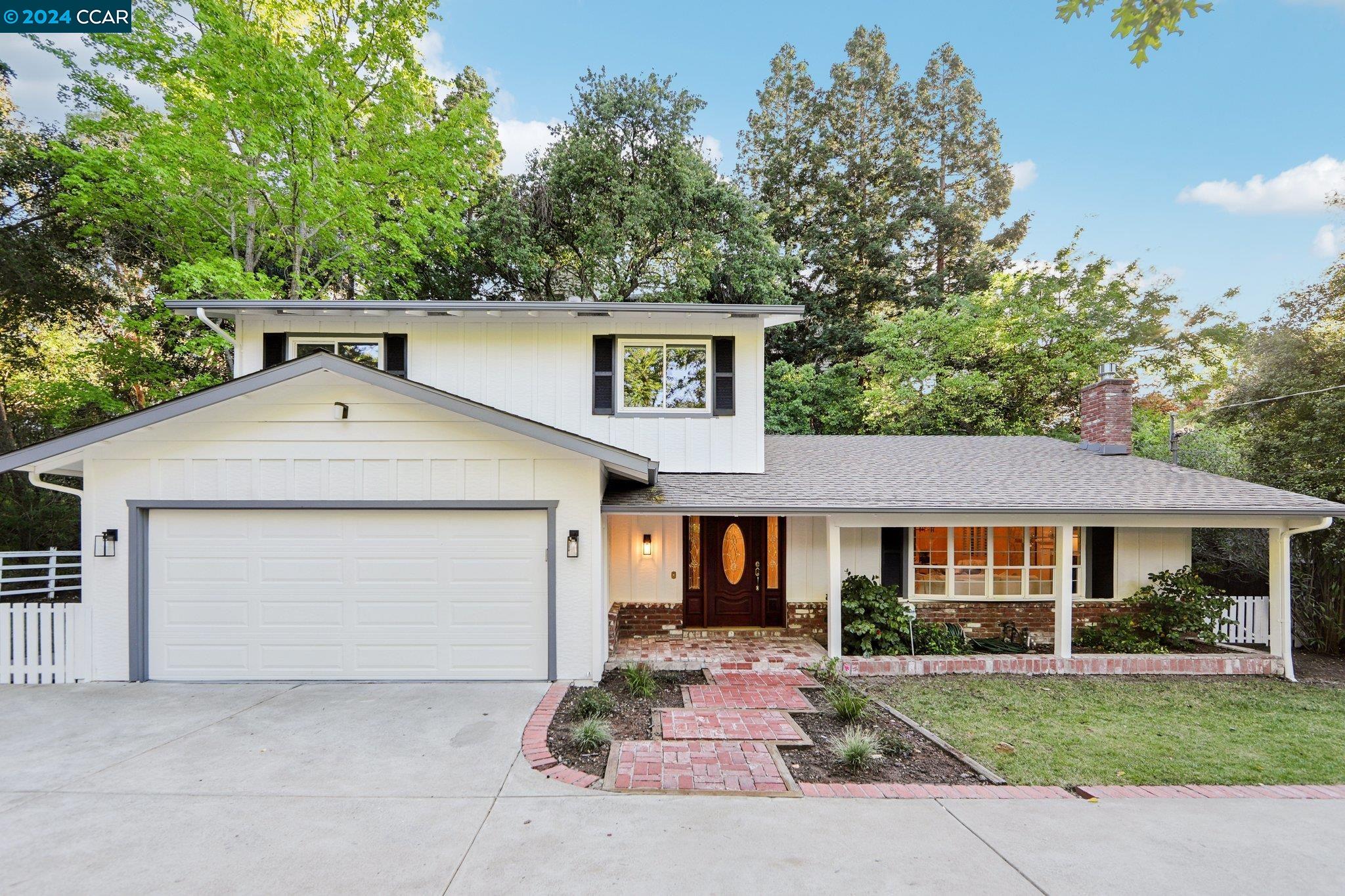 Detail Gallery Image 1 of 36 For 101 Panoramic Way, Walnut Creek,  CA 94595 - 4 Beds | 2 Baths