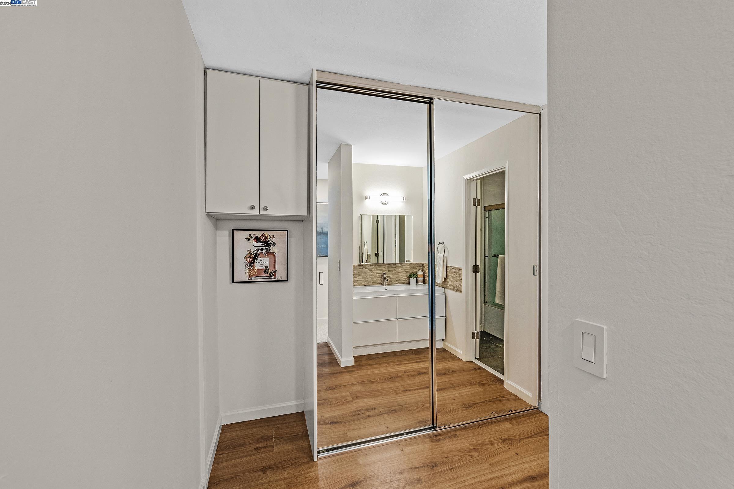 Detail Gallery Image 14 of 32 For 455 Crescent St #212,  Oakland,  CA 94610 - 1 Beds | 1 Baths