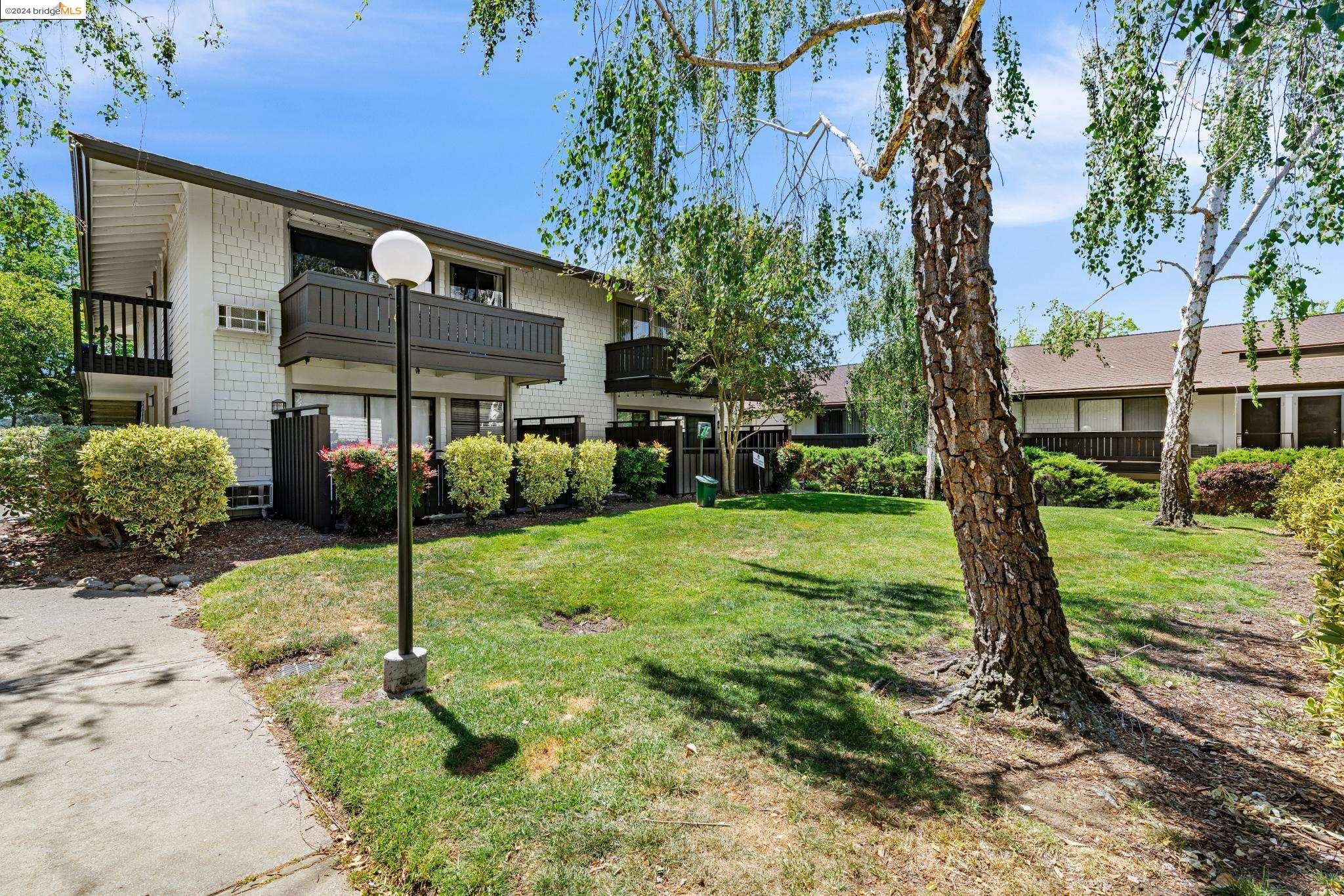 Detail Gallery Image 26 of 27 For 1435 Marchbanks Drive #8,  Walnut Creek,  CA 94598 - 1 Beds | 1 Baths