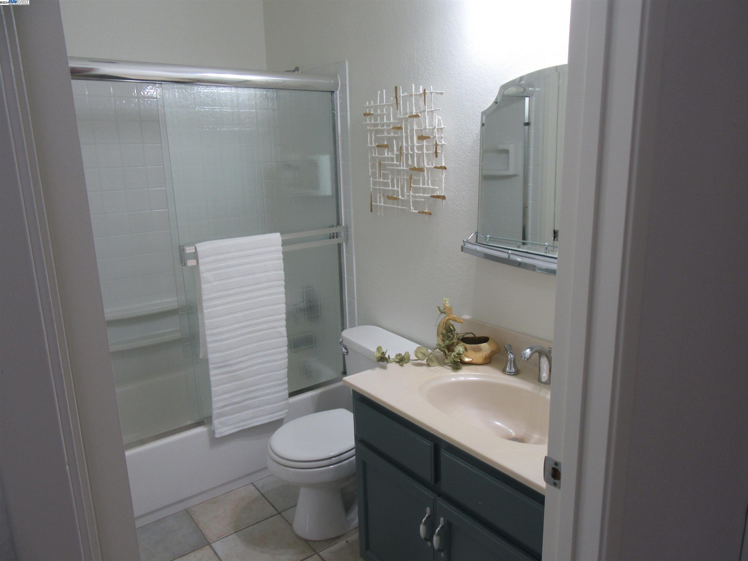 Detail Gallery Image 8 of 15 For 2055 Sierra Rd #42,  Concord,  CA 94518 - 2 Beds | 1 Baths