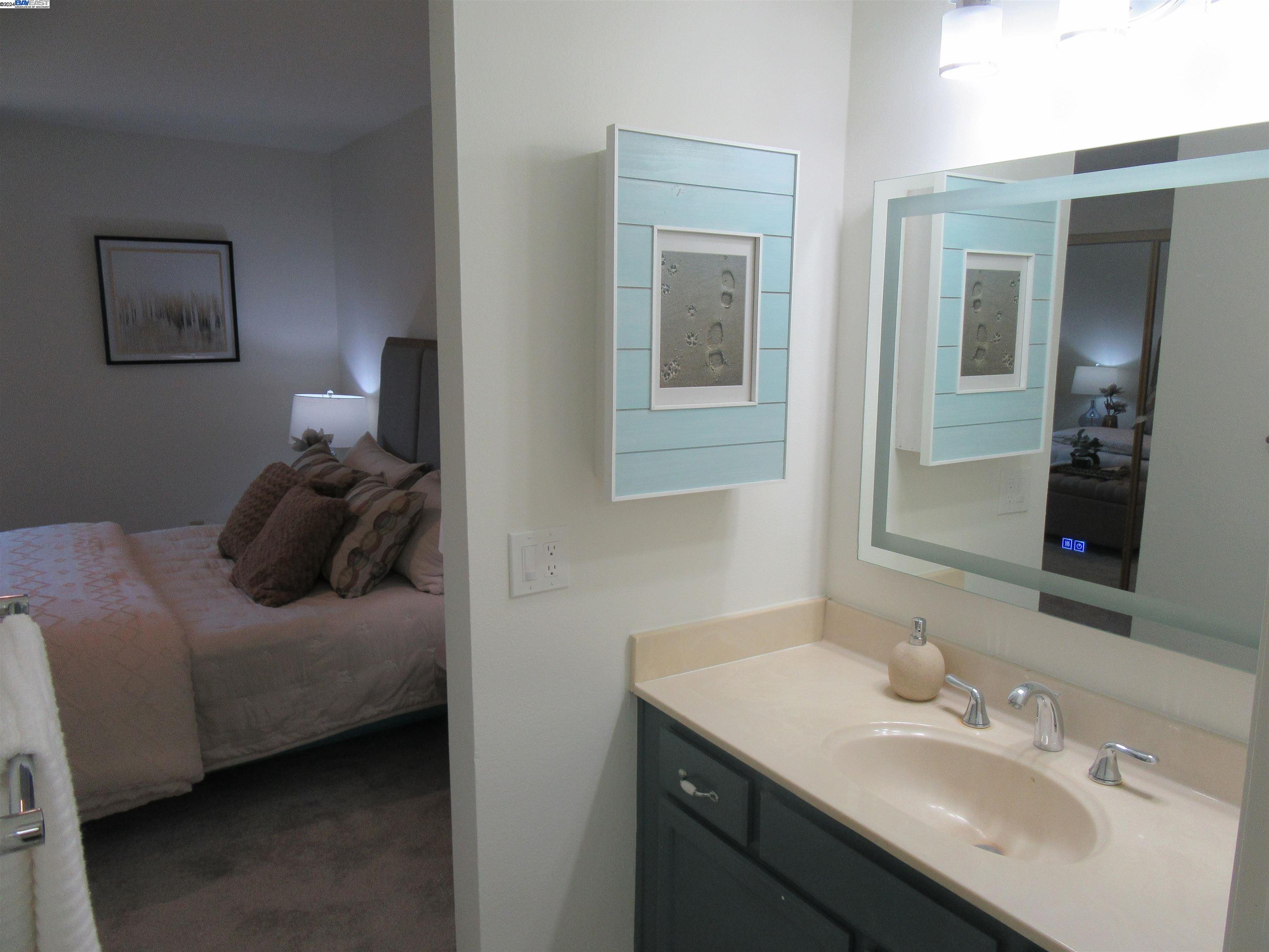 Detail Gallery Image 9 of 15 For 2055 Sierra Rd #42,  Concord,  CA 94518 - 2 Beds | 1 Baths