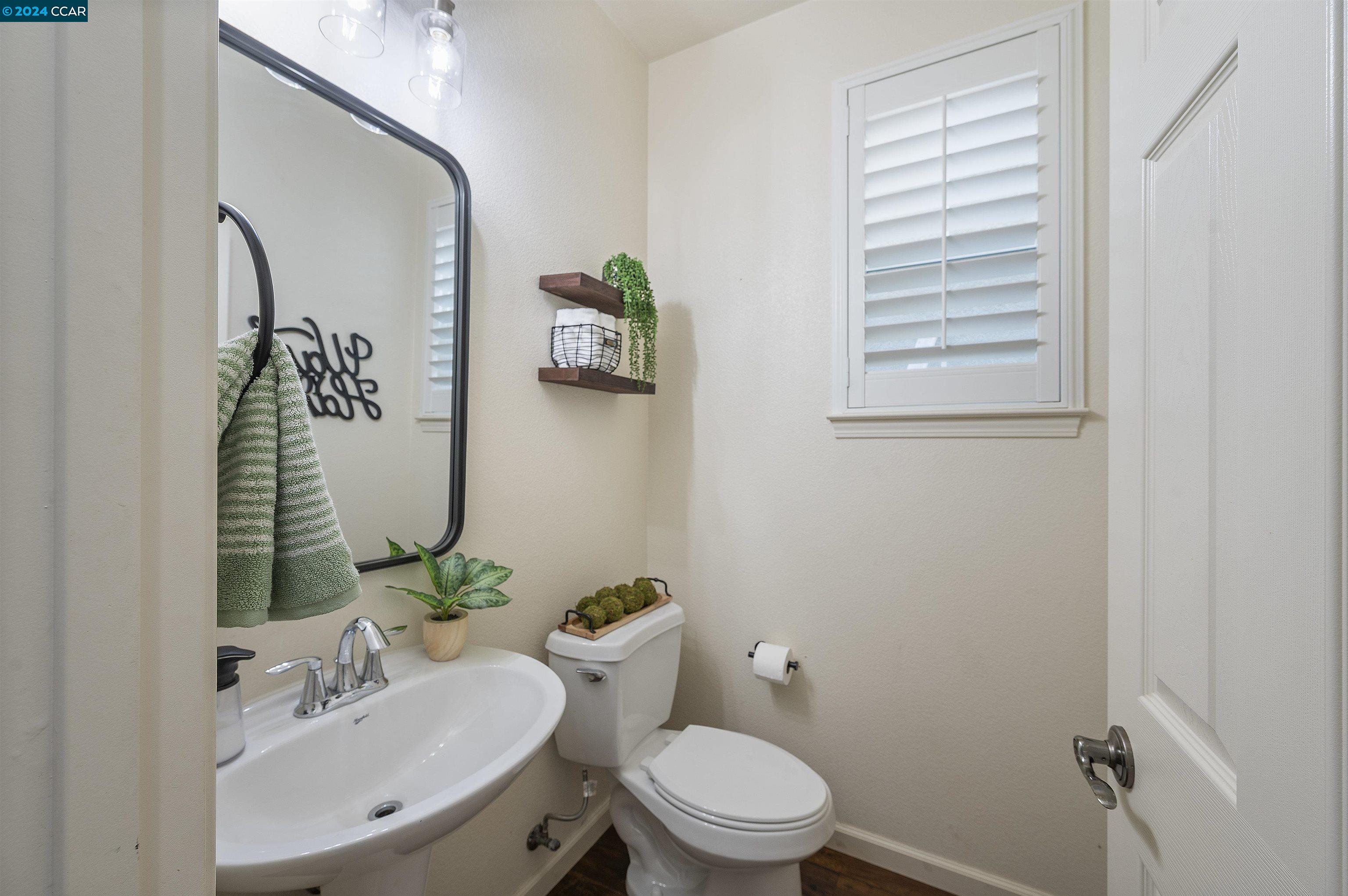 Detail Gallery Image 46 of 57 For 664 Falling Star Dr, Martinez,  CA 94553 - 3 Beds | 2/1 Baths