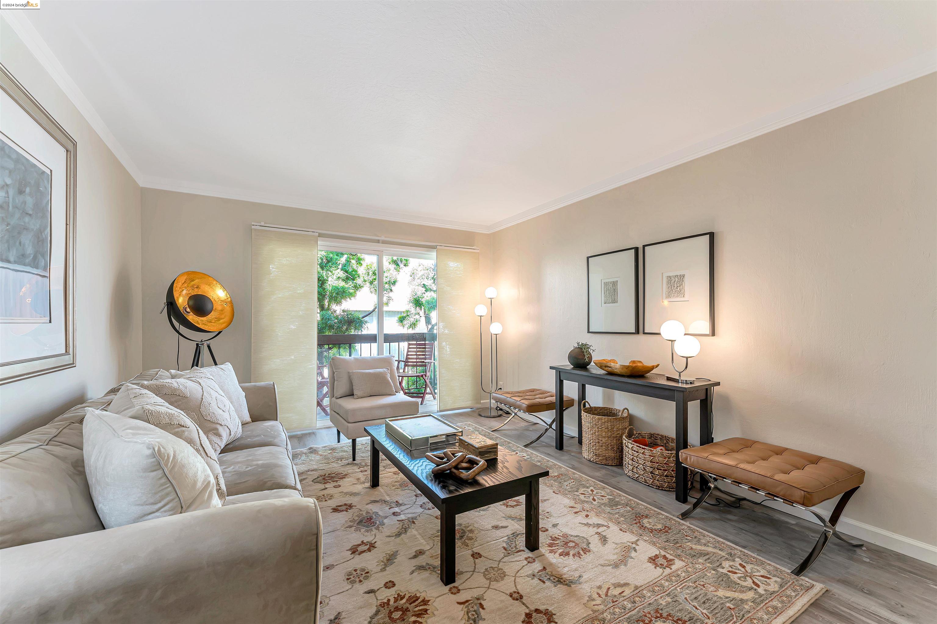 Detail Gallery Image 11 of 38 For 5335 Broadway Terrace #303,  Oakland,  CA 94618-1406 - 1 Beds | 1 Baths
