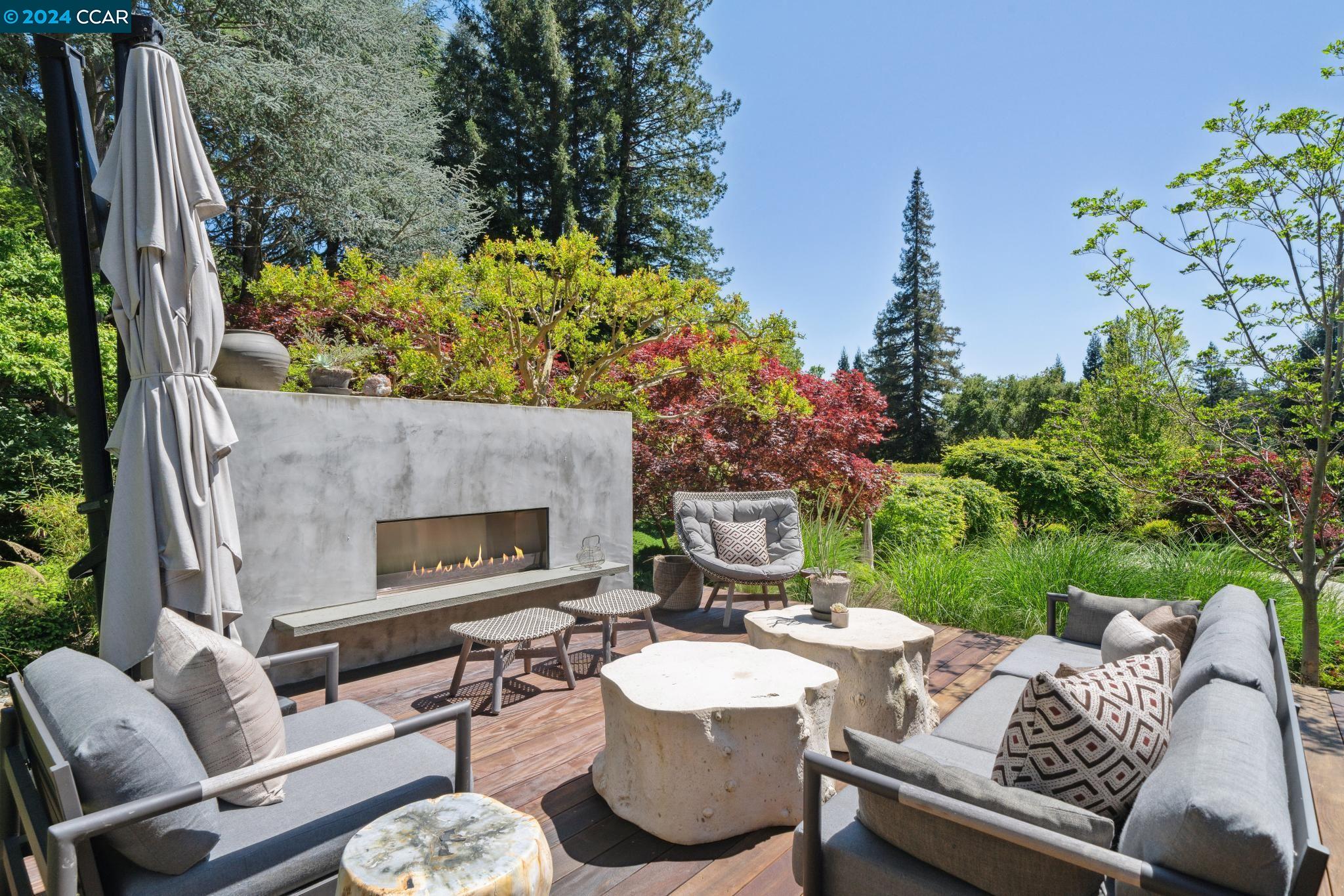 Detail Gallery Image 22 of 60 For 4034 Happy Valley Road, Lafayette,  CA 94549 - 5 Beds | 4/2 Baths
