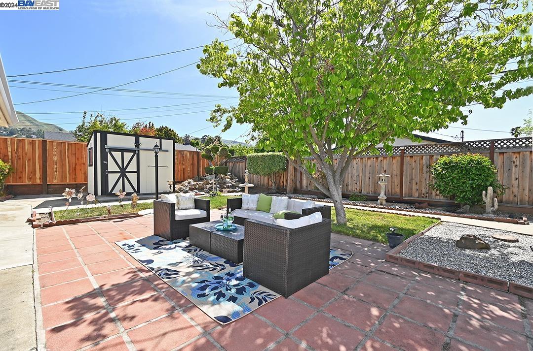 Detail Gallery Image 19 of 26 For 15000 Freeman Ave, San Jose,  CA 95127 - 3 Beds | 2 Baths