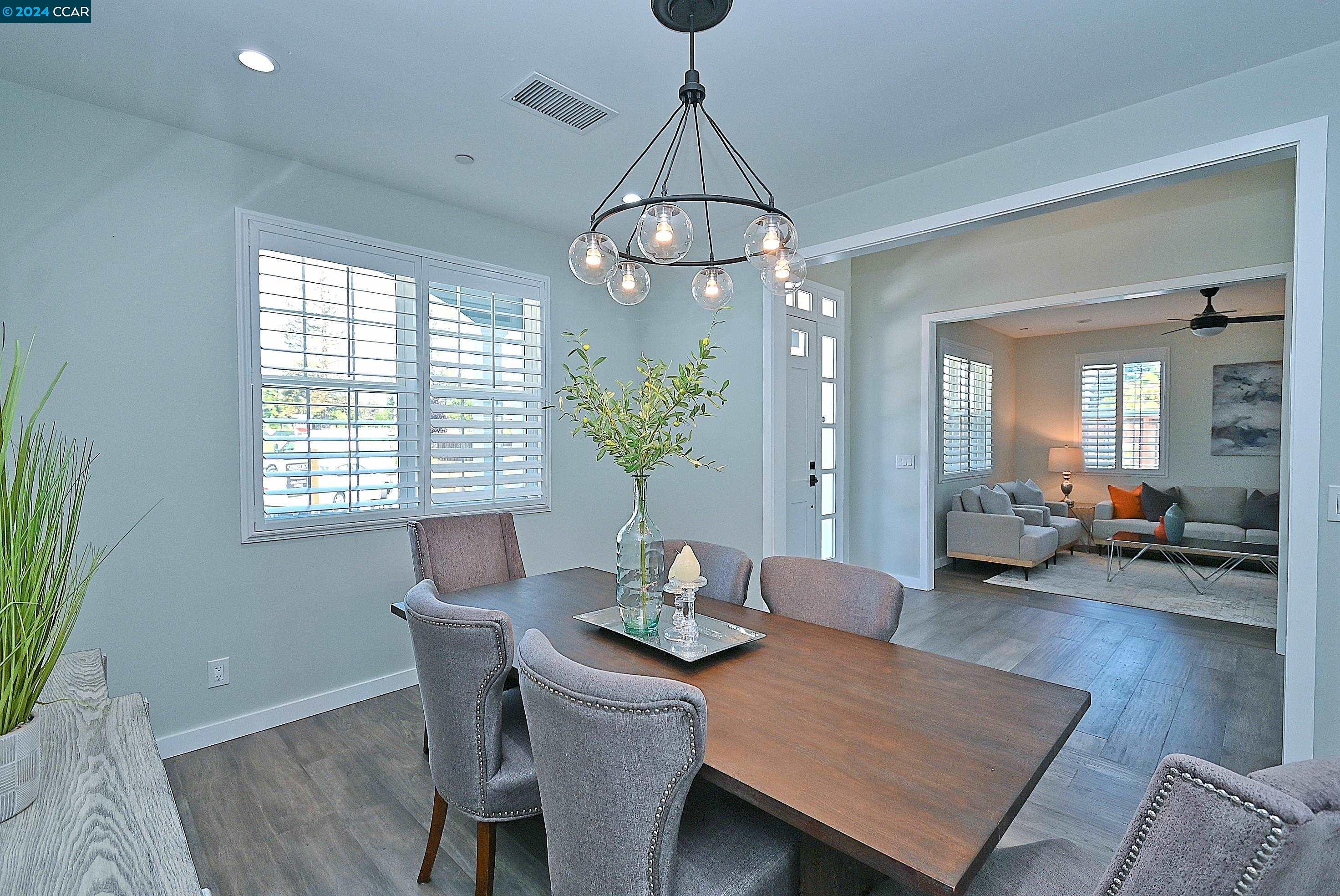 Detail Gallery Image 7 of 56 For 15 Montevideo Ct, San Ramon,  CA 94583 - 5 Beds | 5/1 Baths