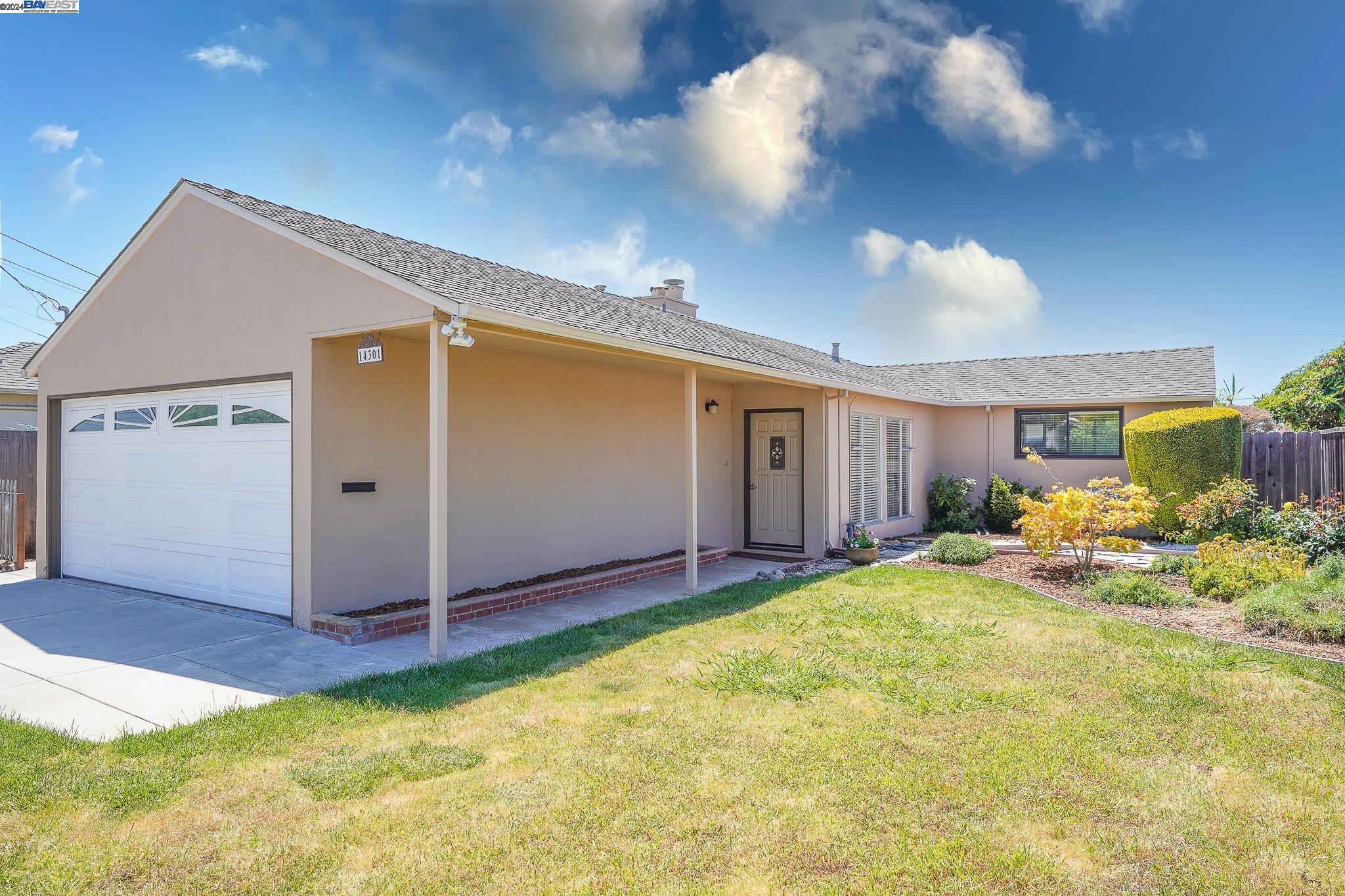 Detail Gallery Image 3 of 35 For 14301 Corvallis St, San Leandro,  CA 94579 - 3 Beds | 2 Baths