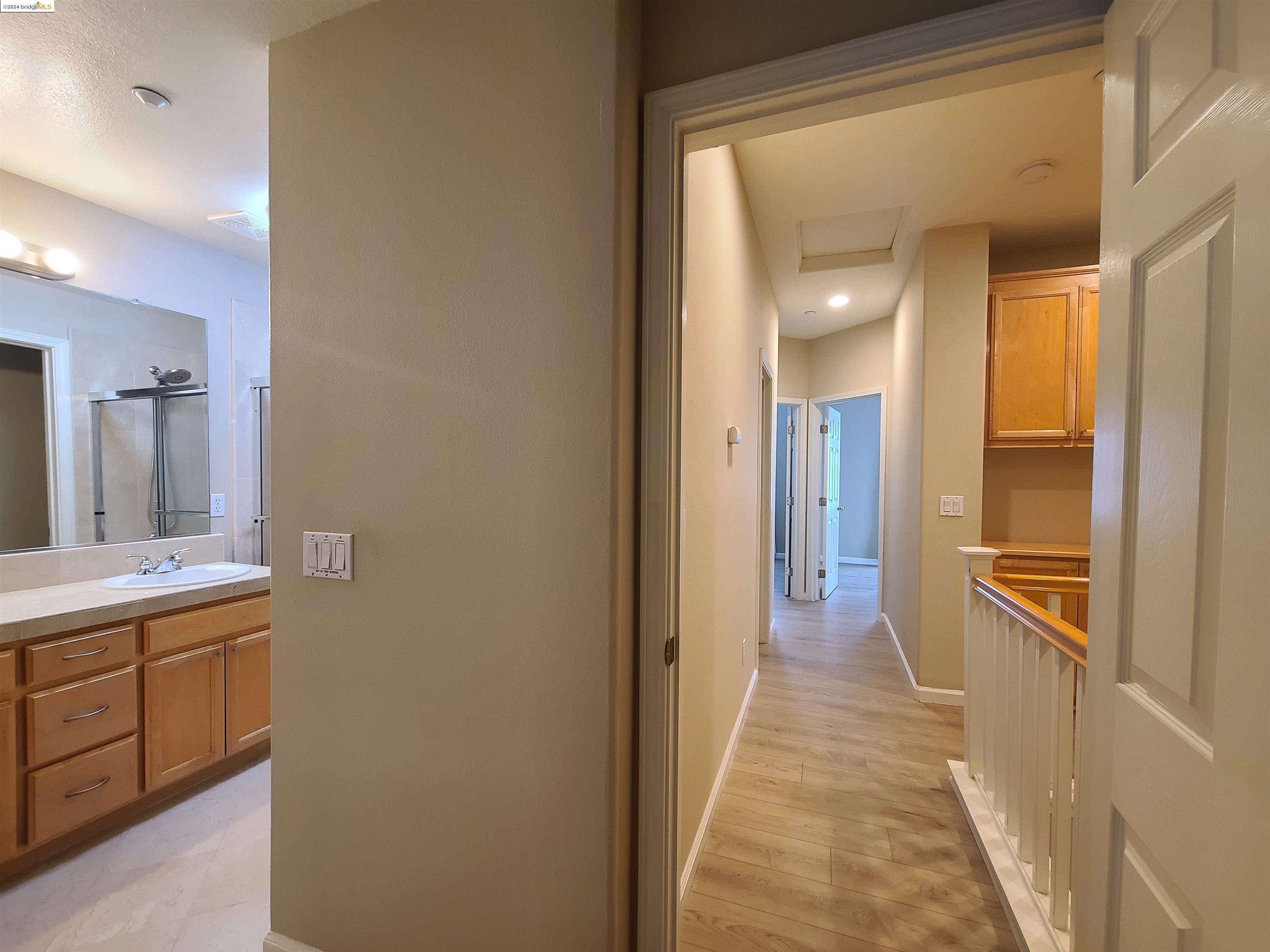 Detail Gallery Image 21 of 34 For 1055 Yates Way, San Mateo,  CA 94403 - 3 Beds | 2/1 Baths