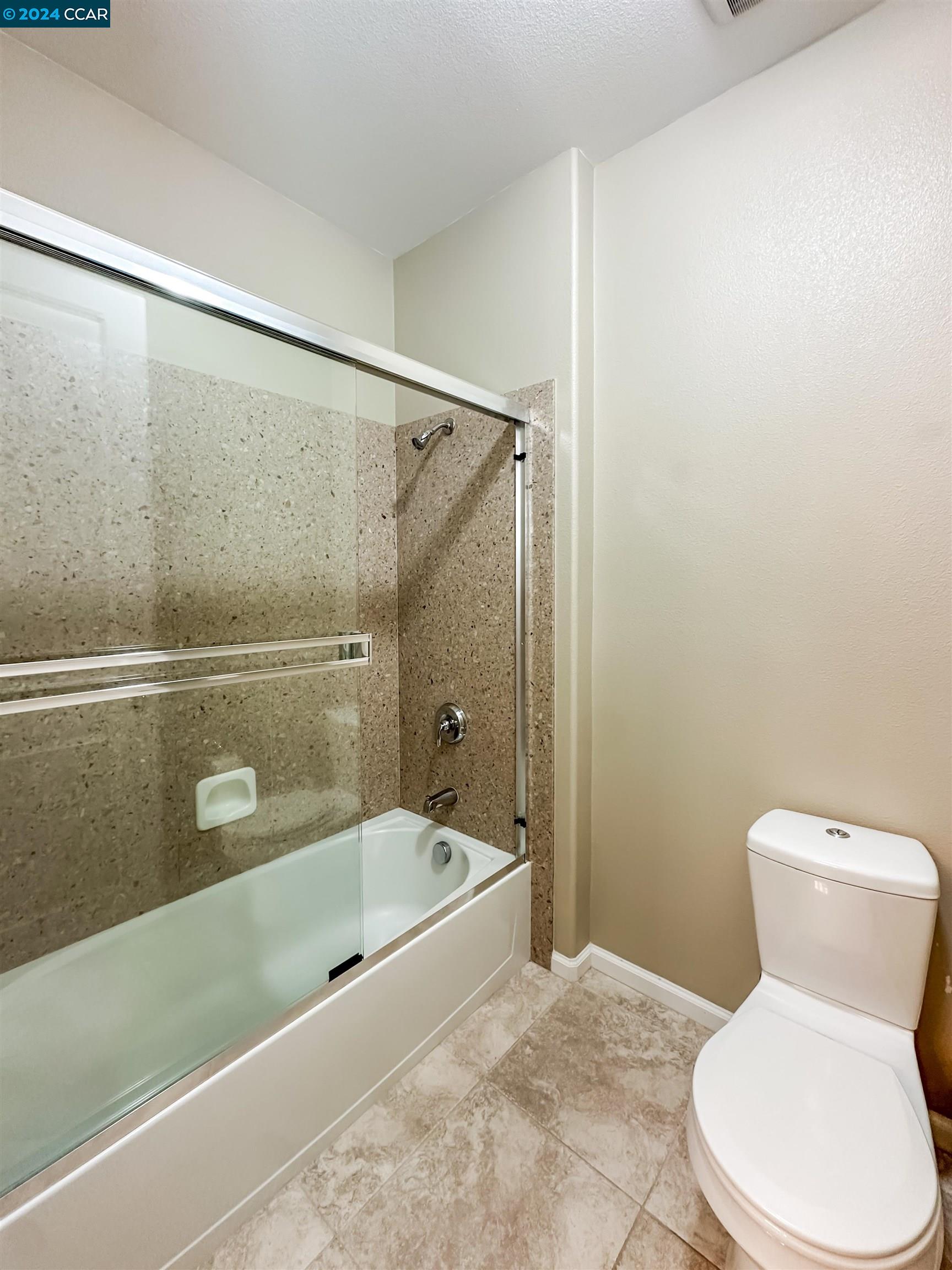 Detail Gallery Image 25 of 30 For 824 Griffon Ct, Danville,  CA 94506 - 4 Beds | 3/1 Baths