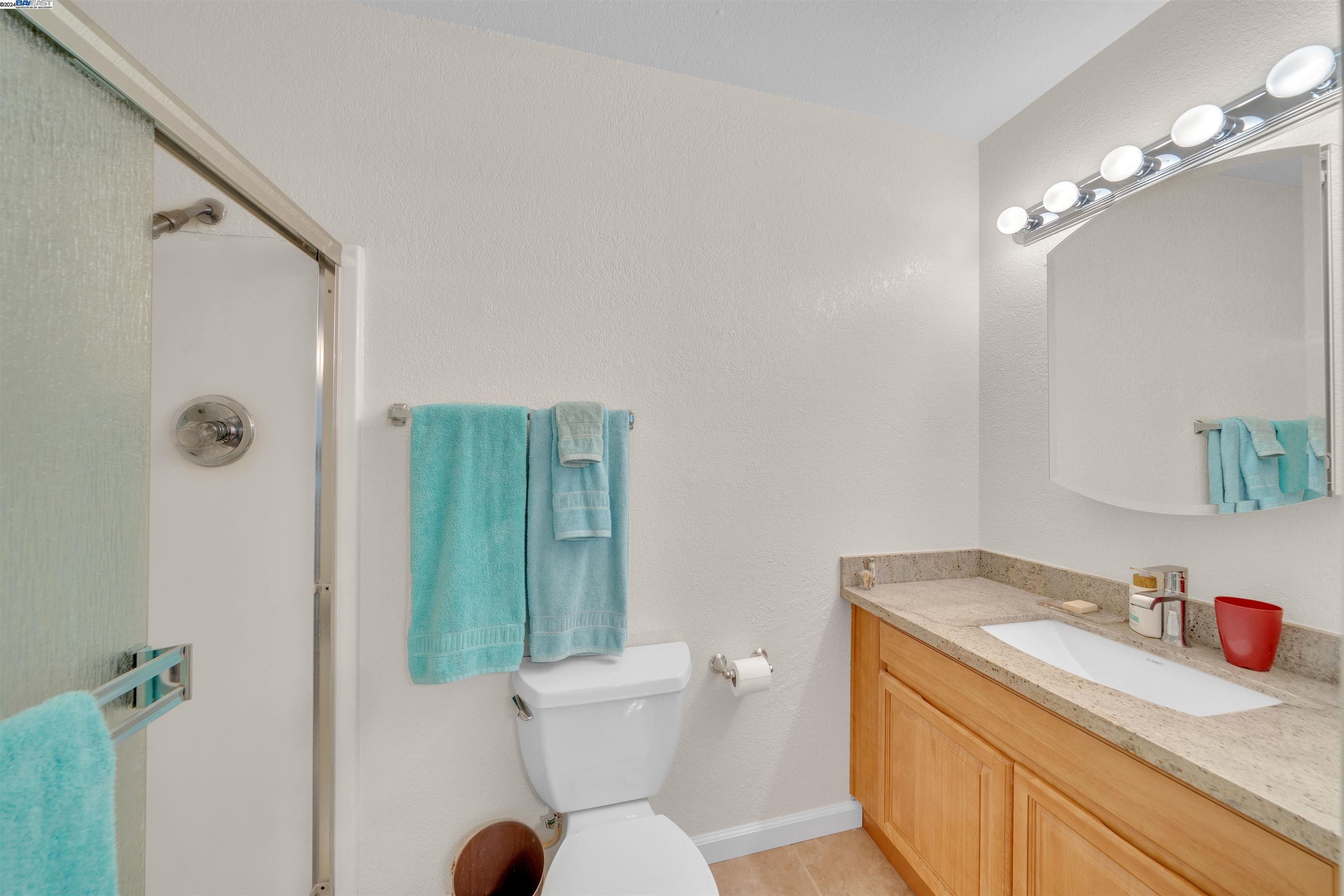 Detail Gallery Image 21 of 28 For 11906 Raven Ct, Penn Valley,  CA 95946 - 3 Beds | 3 Baths