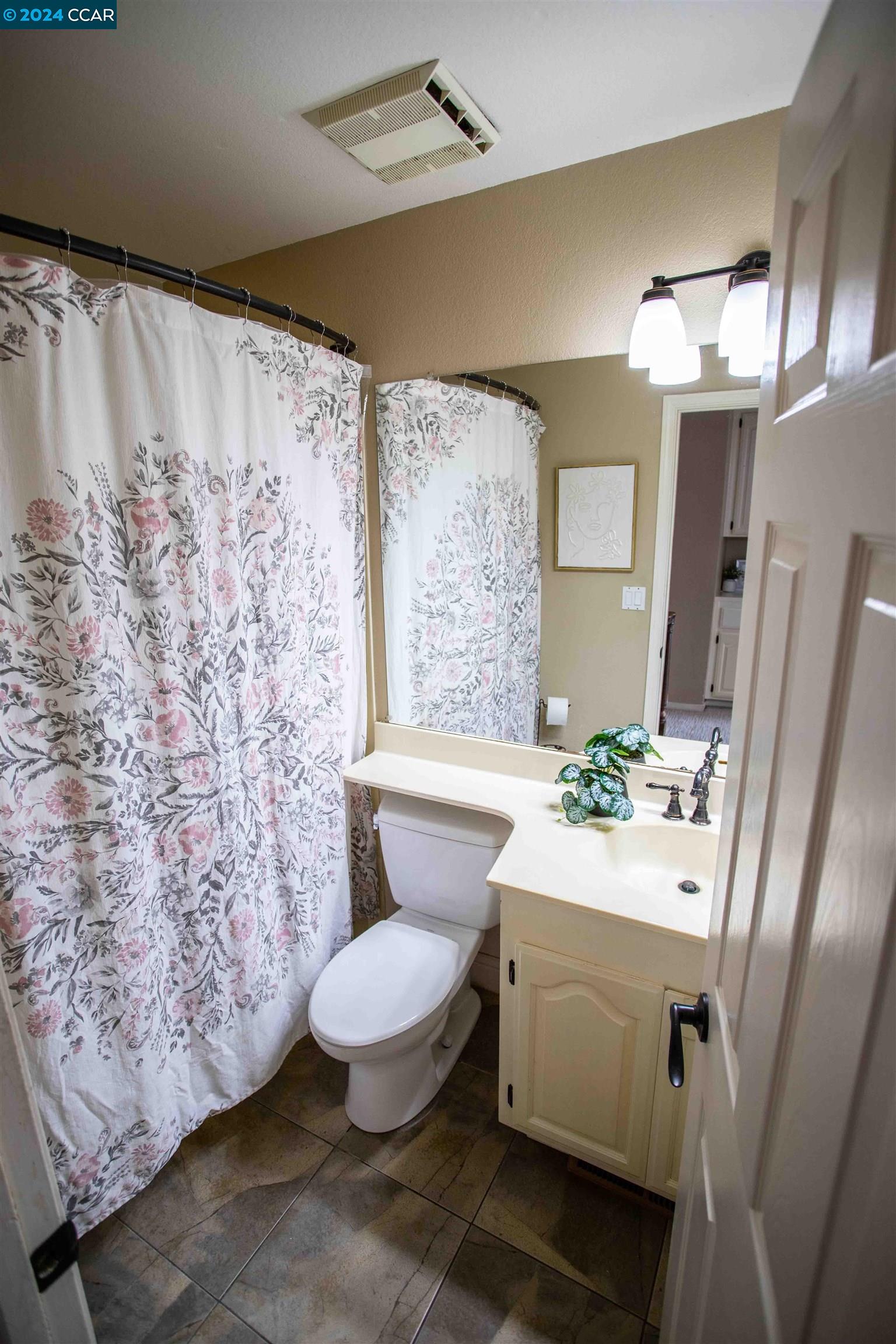 Detail Gallery Image 17 of 26 For 1387 Shell Lane, Clayton,  CA 94517 - 3 Beds | 2/1 Baths