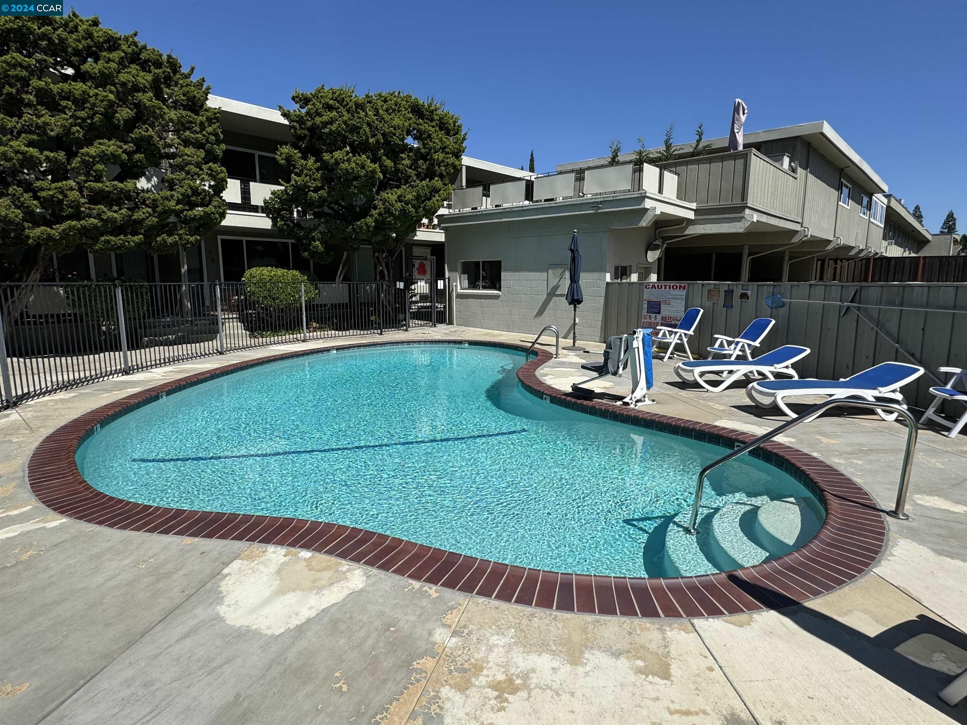 Detail Gallery Image 18 of 18 For 2145 Donald Dr #1,  Moraga,  CA 94556 - 2 Beds | 2 Baths