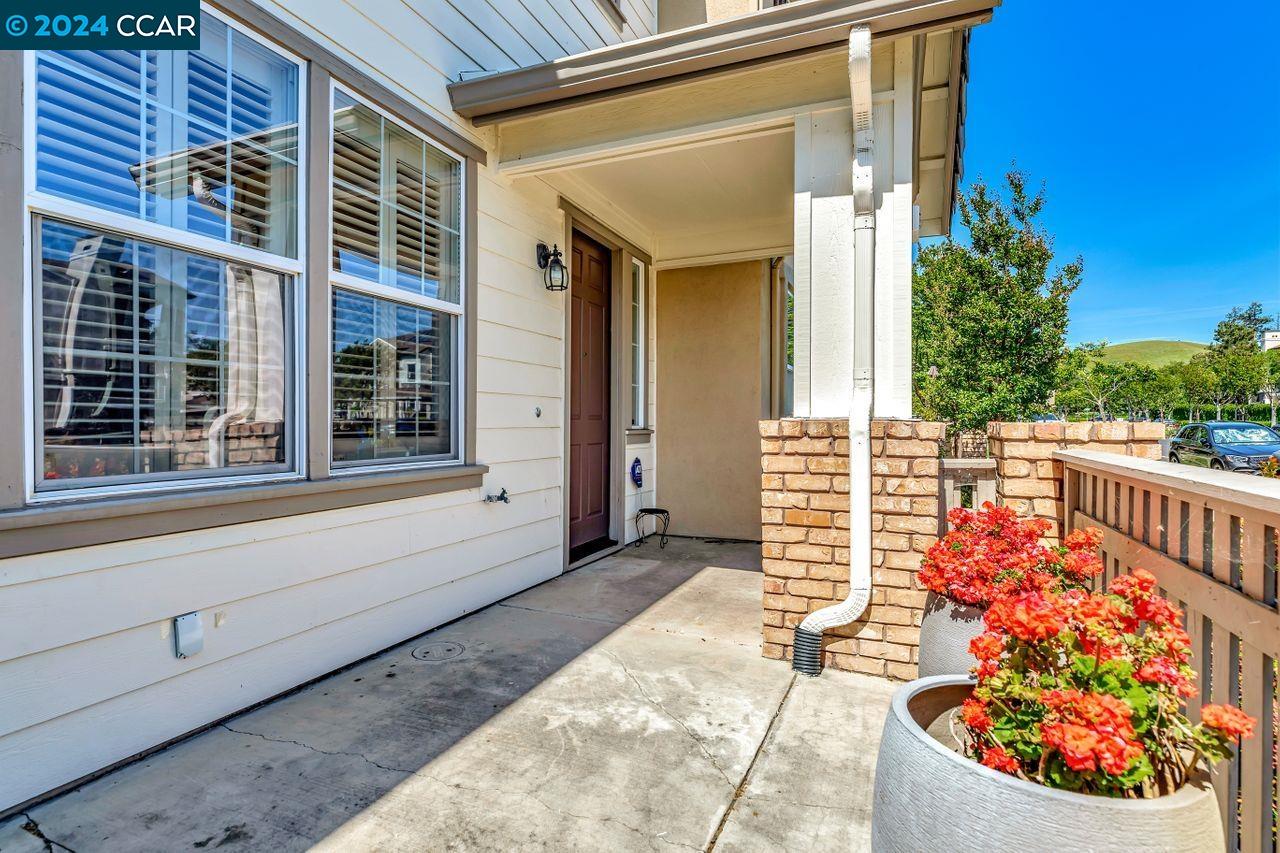 Detail Gallery Image 3 of 48 For 1513 Arianna Ln, San Ramon,  CA 94582 - 3 Beds | 2/1 Baths