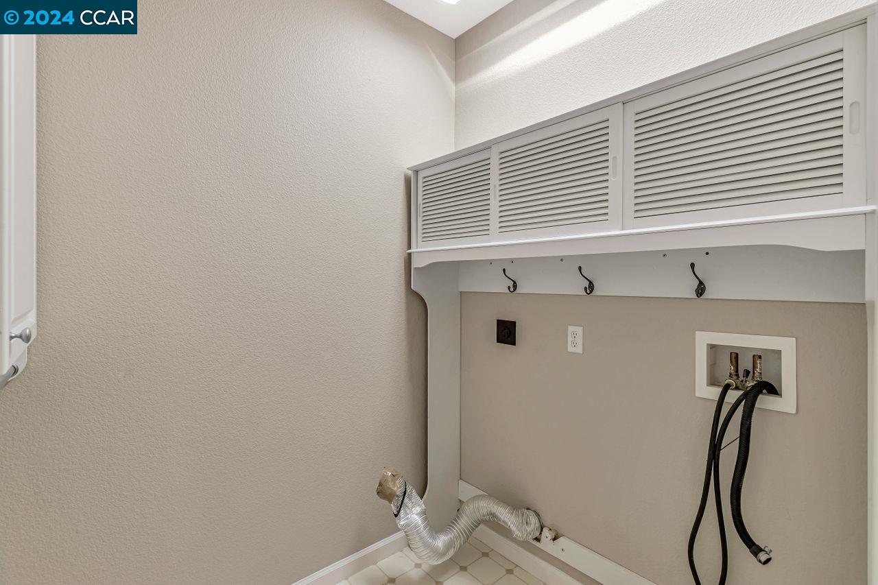 Detail Gallery Image 31 of 48 For 1513 Arianna Ln, San Ramon,  CA 94582 - 3 Beds | 2/1 Baths