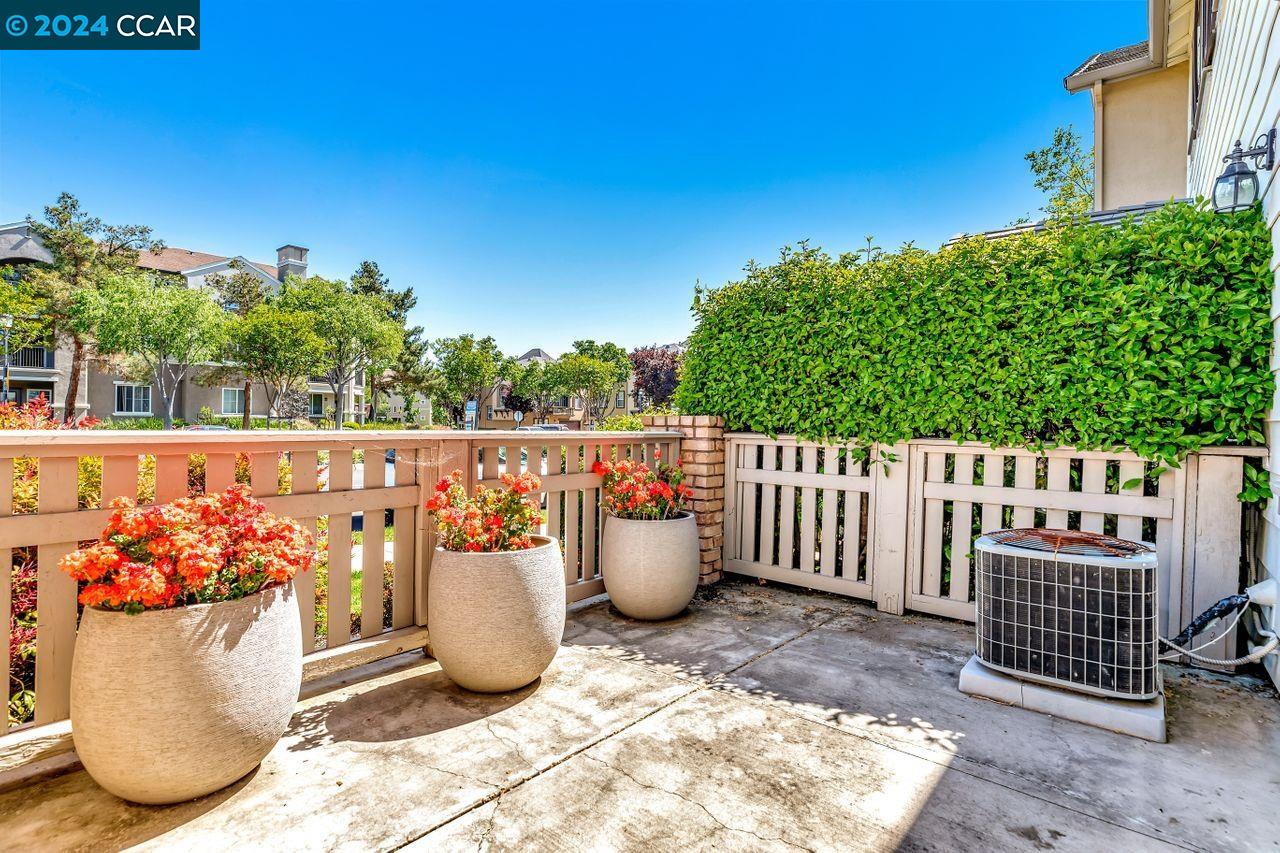 Detail Gallery Image 34 of 48 For 1513 Arianna Ln, San Ramon,  CA 94582 - 3 Beds | 2/1 Baths