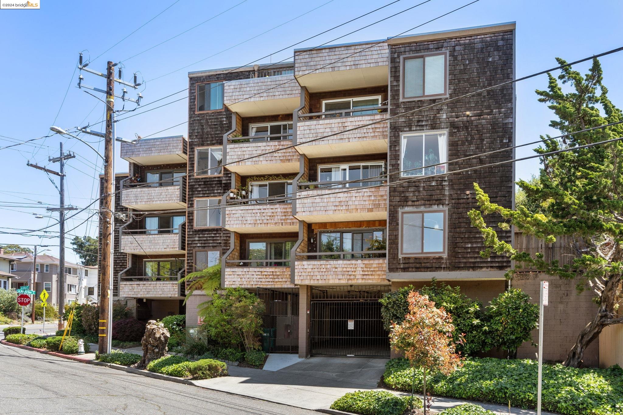 Detail Gallery Image 27 of 34 For 696 Athol Ave #202,  Oakland,  CA 94610 - 1 Beds | 1 Baths