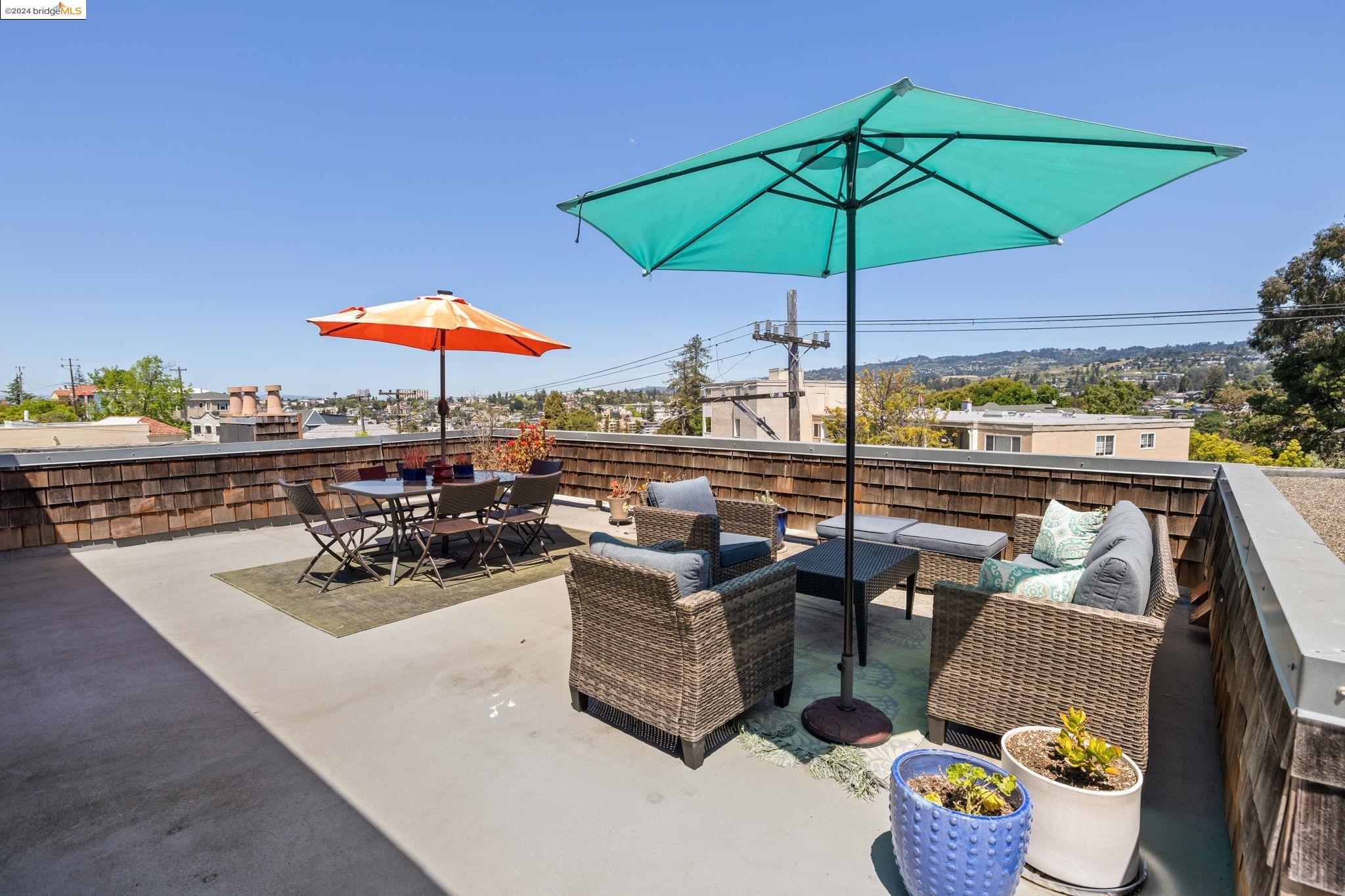 Detail Gallery Image 29 of 34 For 696 Athol Ave #202,  Oakland,  CA 94610 - 1 Beds | 1 Baths