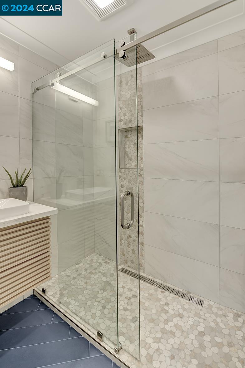 Detail Gallery Image 16 of 48 For 2316 Pine Knoll Dr #4,  Walnut Creek,  CA 94595 - 2 Beds | 2 Baths