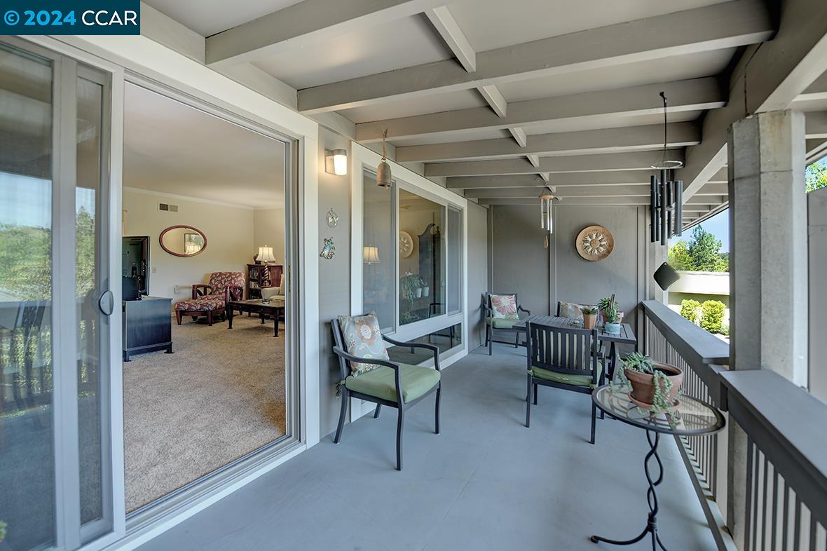 Detail Gallery Image 15 of 42 For 1300 Canyonwood Ct #7,  Walnut Creek,  CA 94595 - 2 Beds | 1 Baths