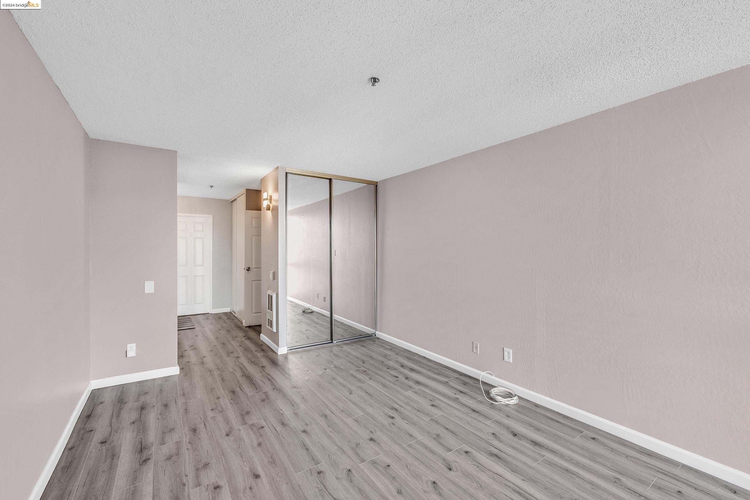 Detail Gallery Image 9 of 29 For 555 Pierce St #909,  Albany,  CA 94706 - 2 Beds | 2 Baths