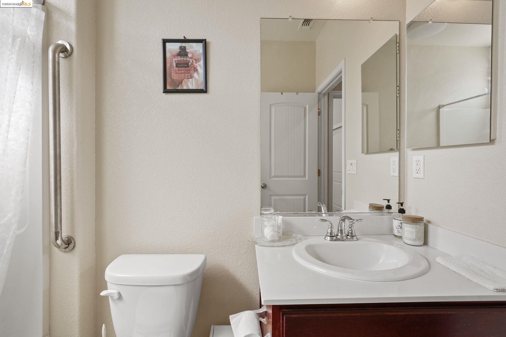 Detail Gallery Image 21 of 55 For 2577 Tampico Dr, Bay Point,  CA 94565 - 5 Beds | 4/1 Baths