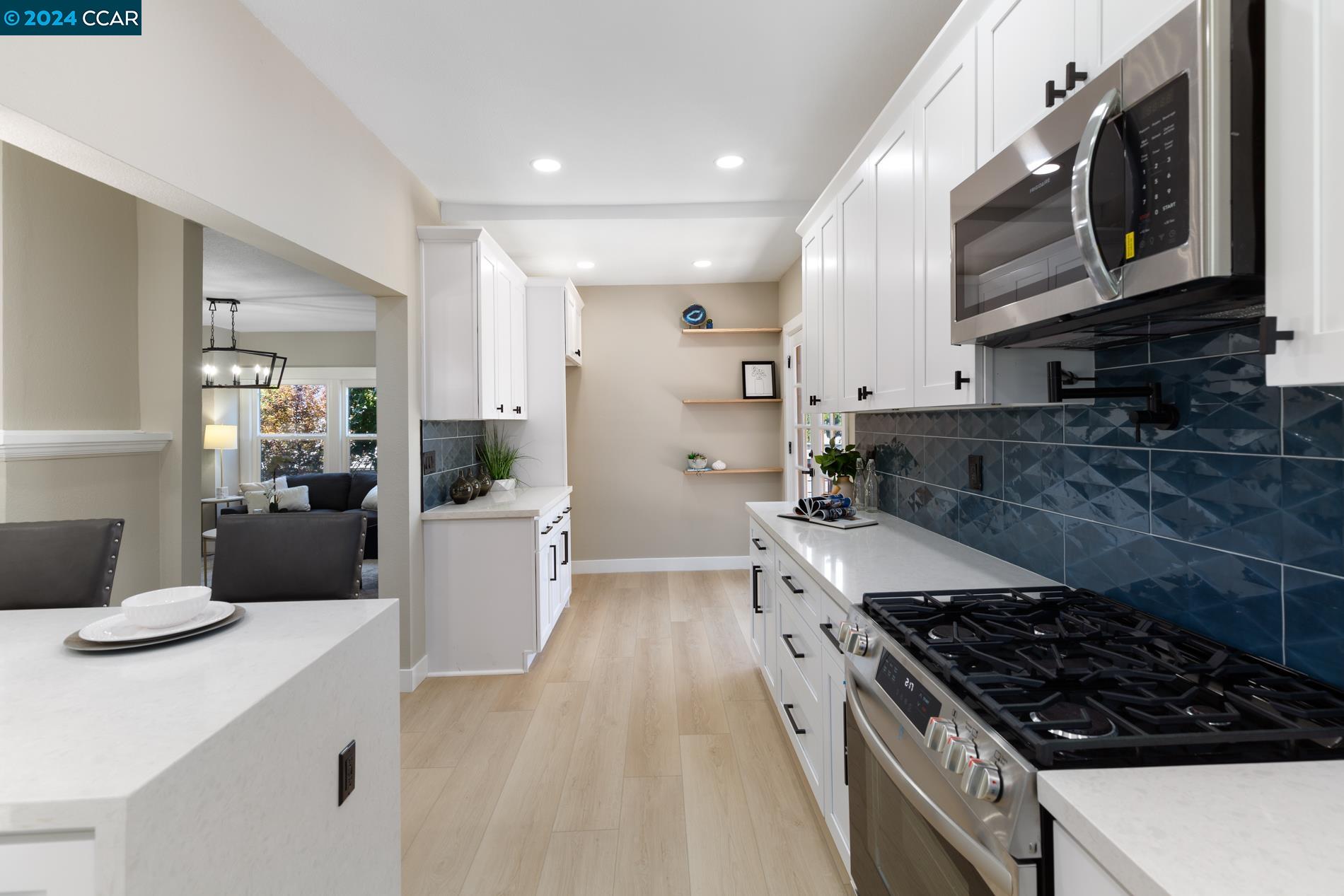 Detail Gallery Image 20 of 48 For 134 Moss Ave, Oakland,  CA 94611 - 3 Beds | 2 Baths