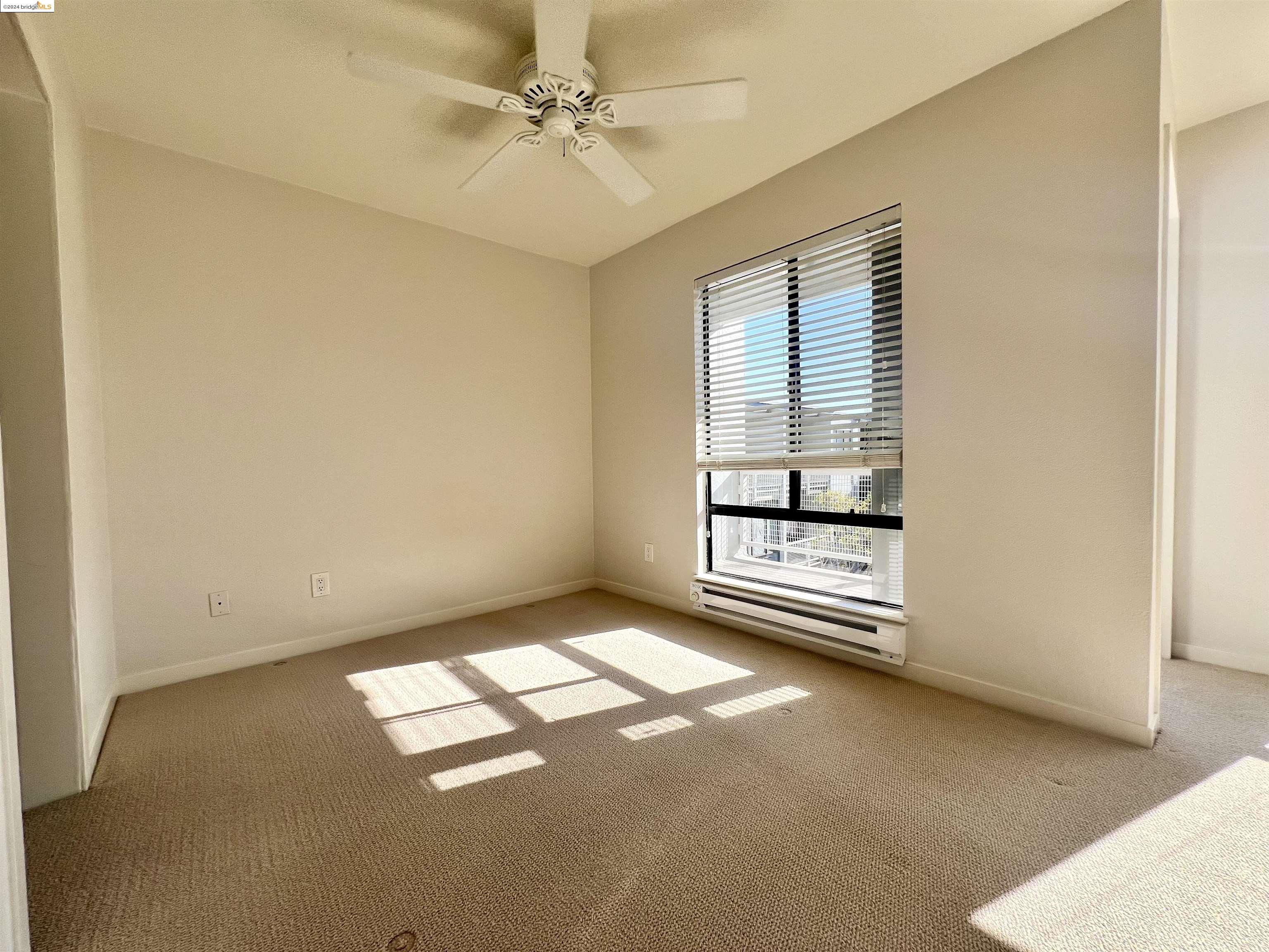 Photo #4: 41058666 Listing 