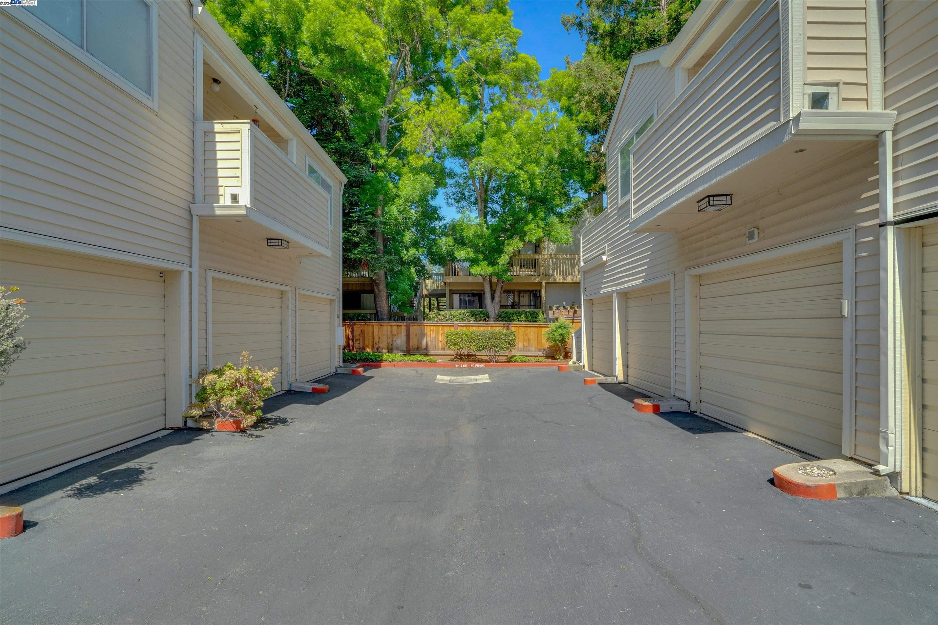 4532 Melody Dr, #A, Concord, CA 94521 Listing Photo  31