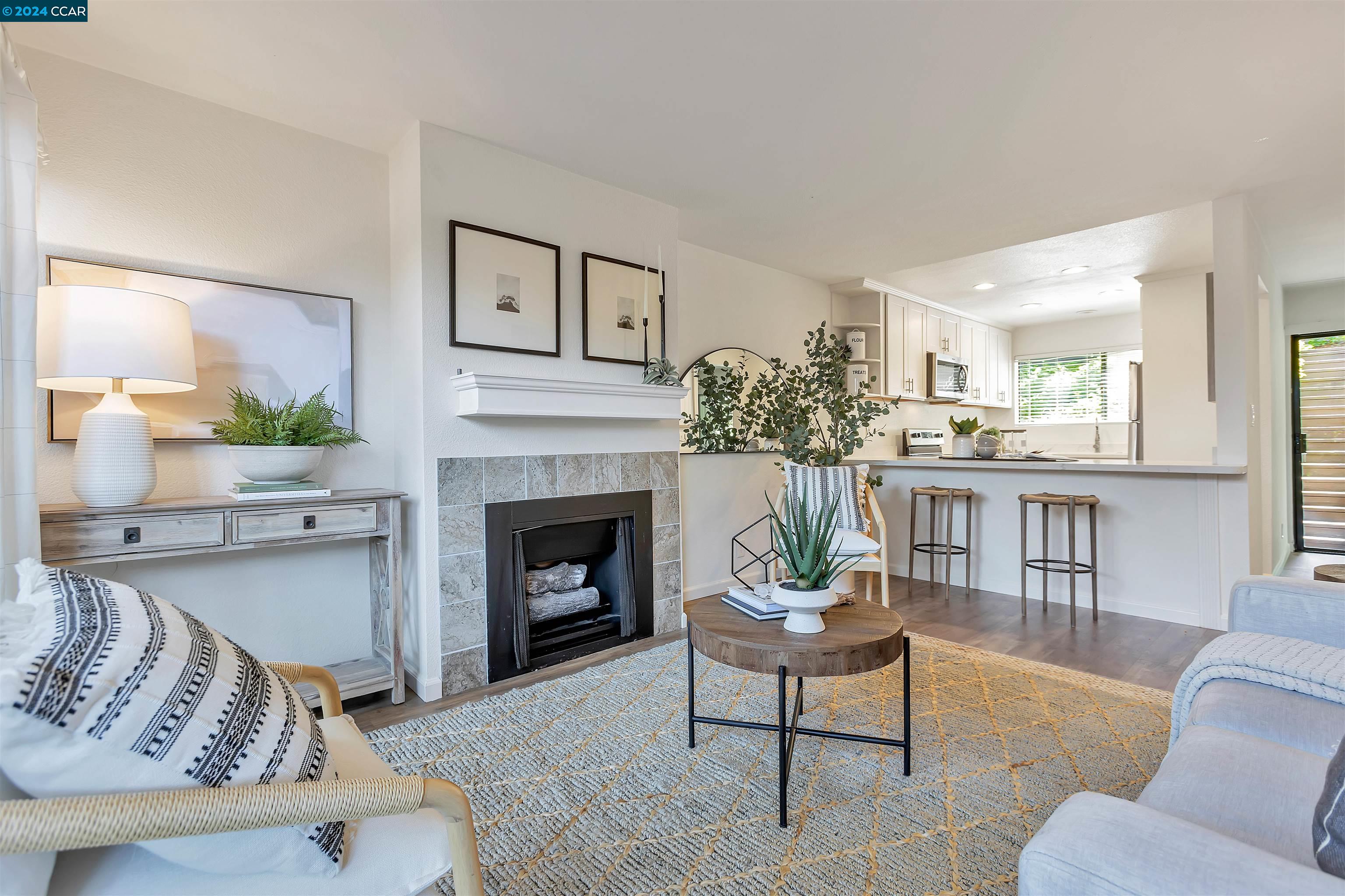 Photo #2: 41058677 Listing 