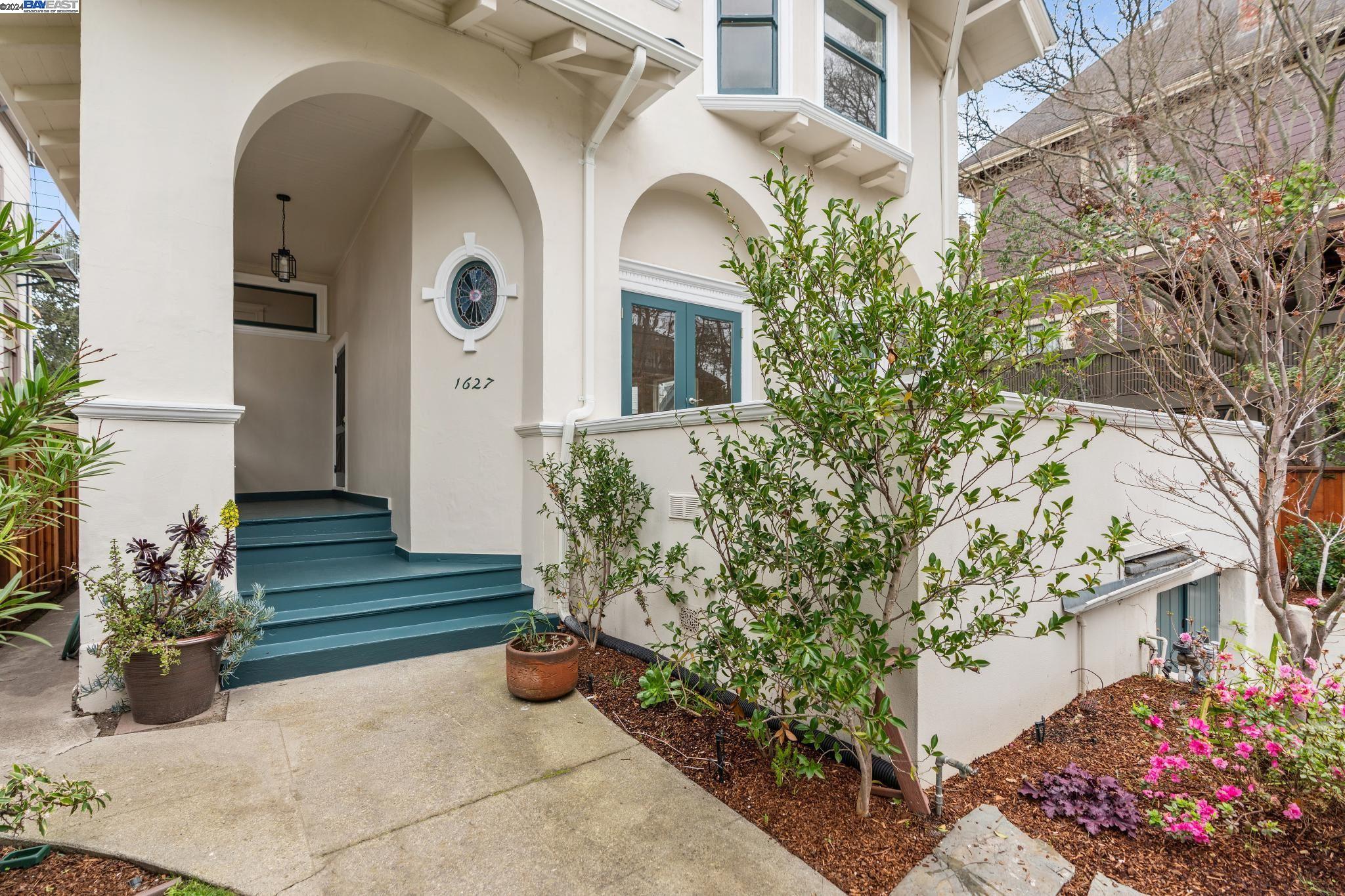 Detail Gallery Image 2 of 54 For 1627 San Jose Ave, Alameda,  CA 94501 - 4 Beds | 2/2 Baths