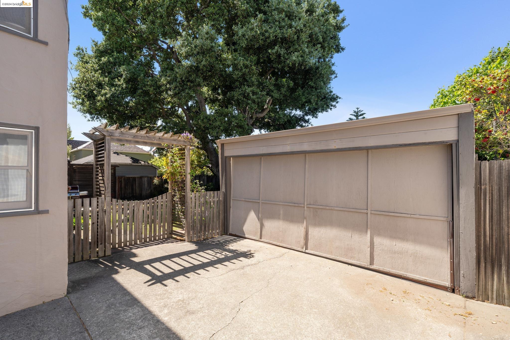 Detail Gallery Image 57 of 60 For 570 Glen Drive, San Leandro,  CA 94577 - 3 Beds | 2 Baths