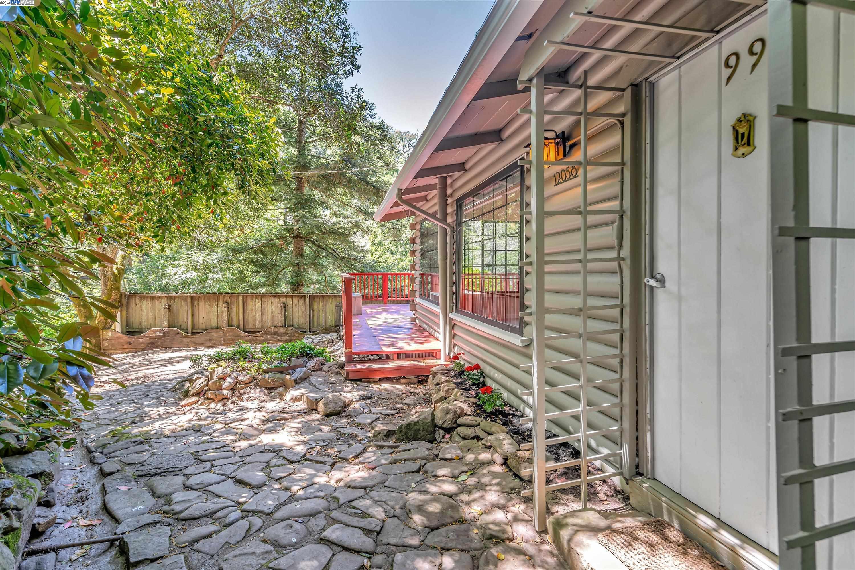 Detail Gallery Image 5 of 47 For 12058 Pleasant Way, Sunol,  CA 94586 - 2 Beds | 1 Baths