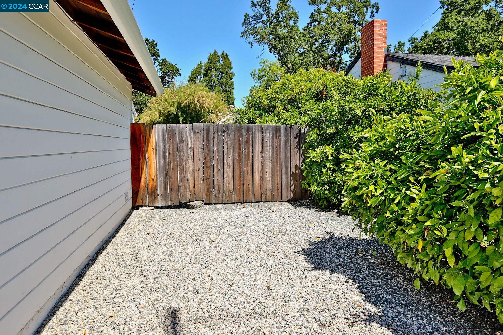Detail Gallery Image 30 of 31 For 1232 Lindell Dr, Walnut Creek,  CA 94596 - 3 Beds | 1 Baths