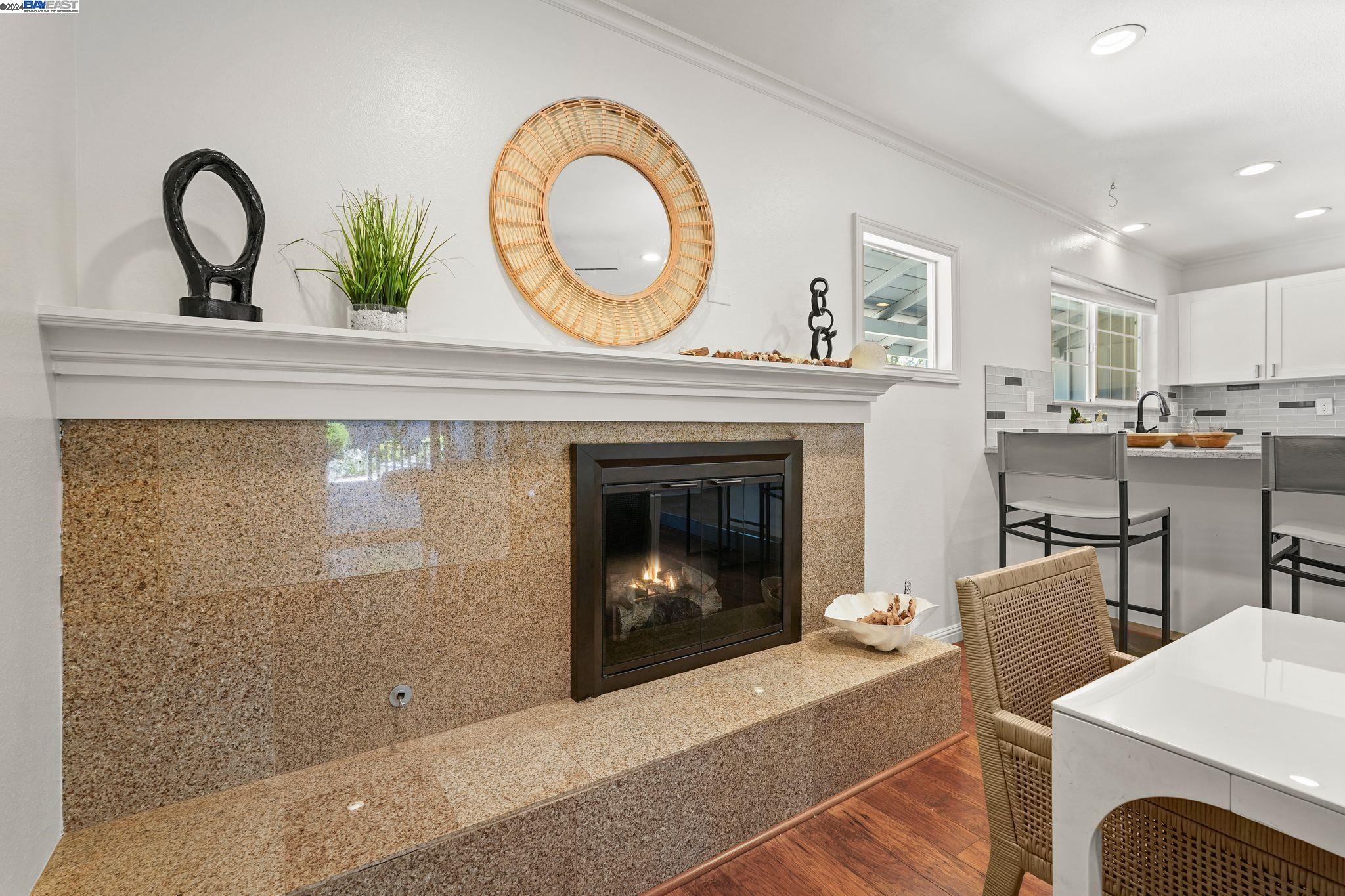 Detail Gallery Image 20 of 36 For 4354 Hazelwood Ln, Concord,  CA 94521 - 4 Beds | 2 Baths
