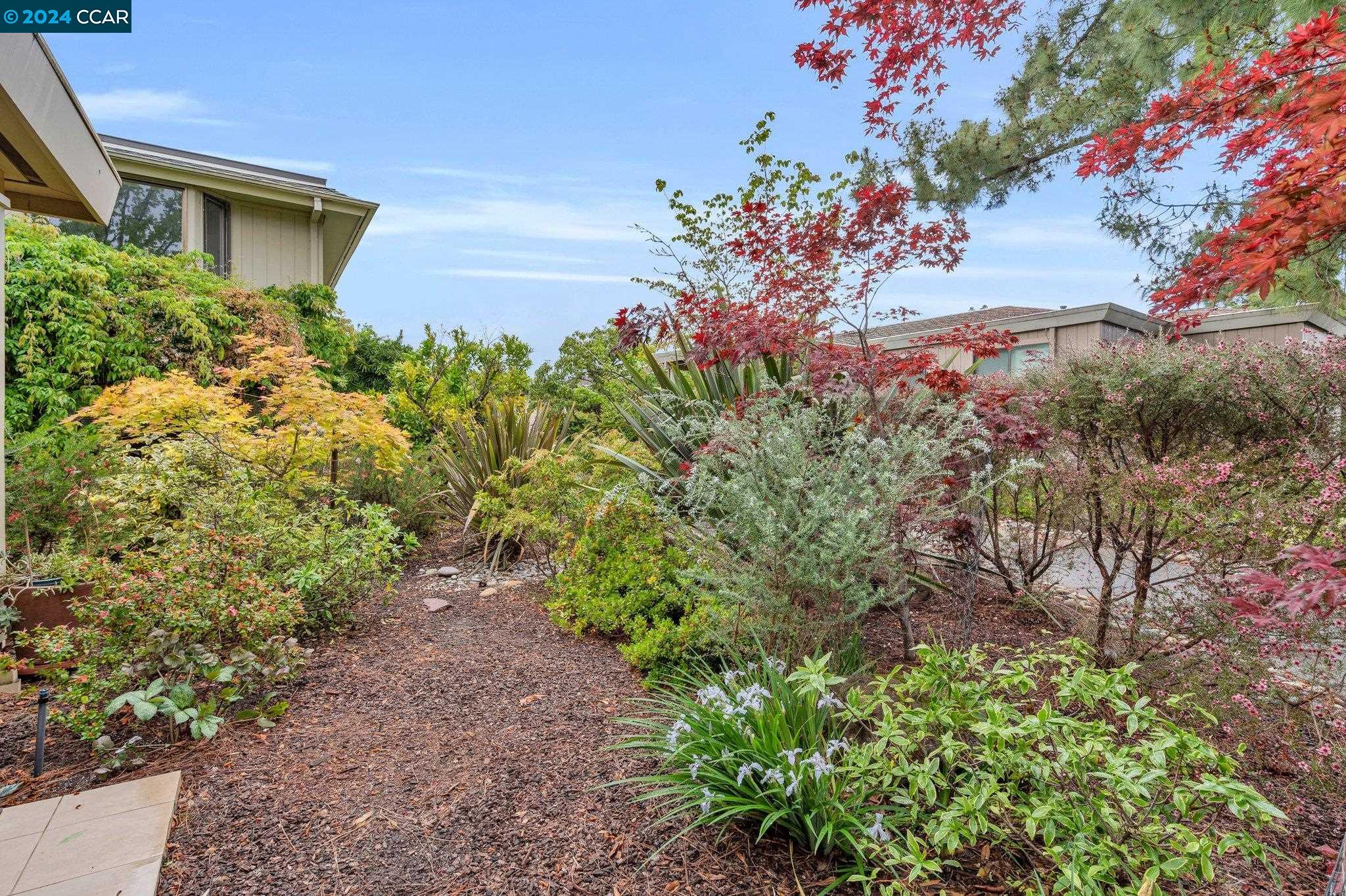 Detail Gallery Image 22 of 29 For 1224 Canyonwood Ct #1,  Walnut Creek,  CA 94595 - 3 Beds | 3 Baths