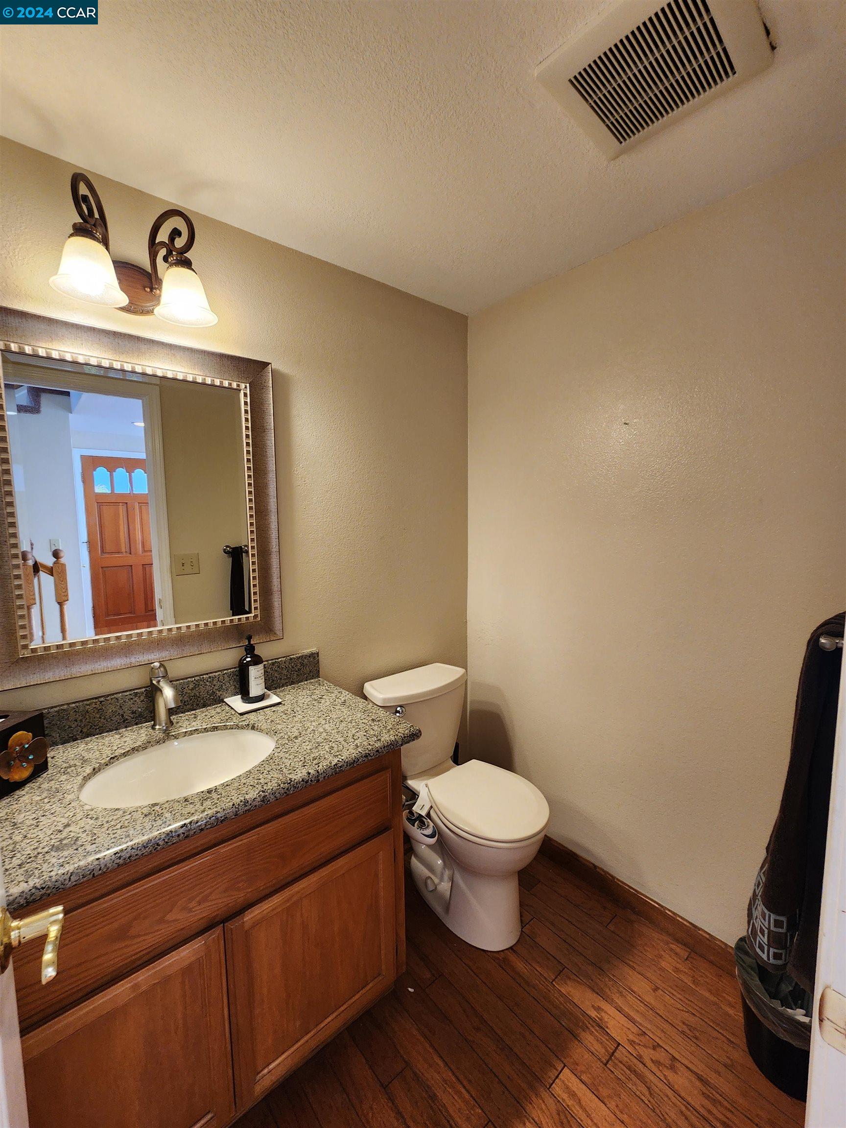 Detail Gallery Image 9 of 28 For 617 S Blackbrush Ln, San Ramon,  CA 94582 - 4 Beds | 2/1 Baths