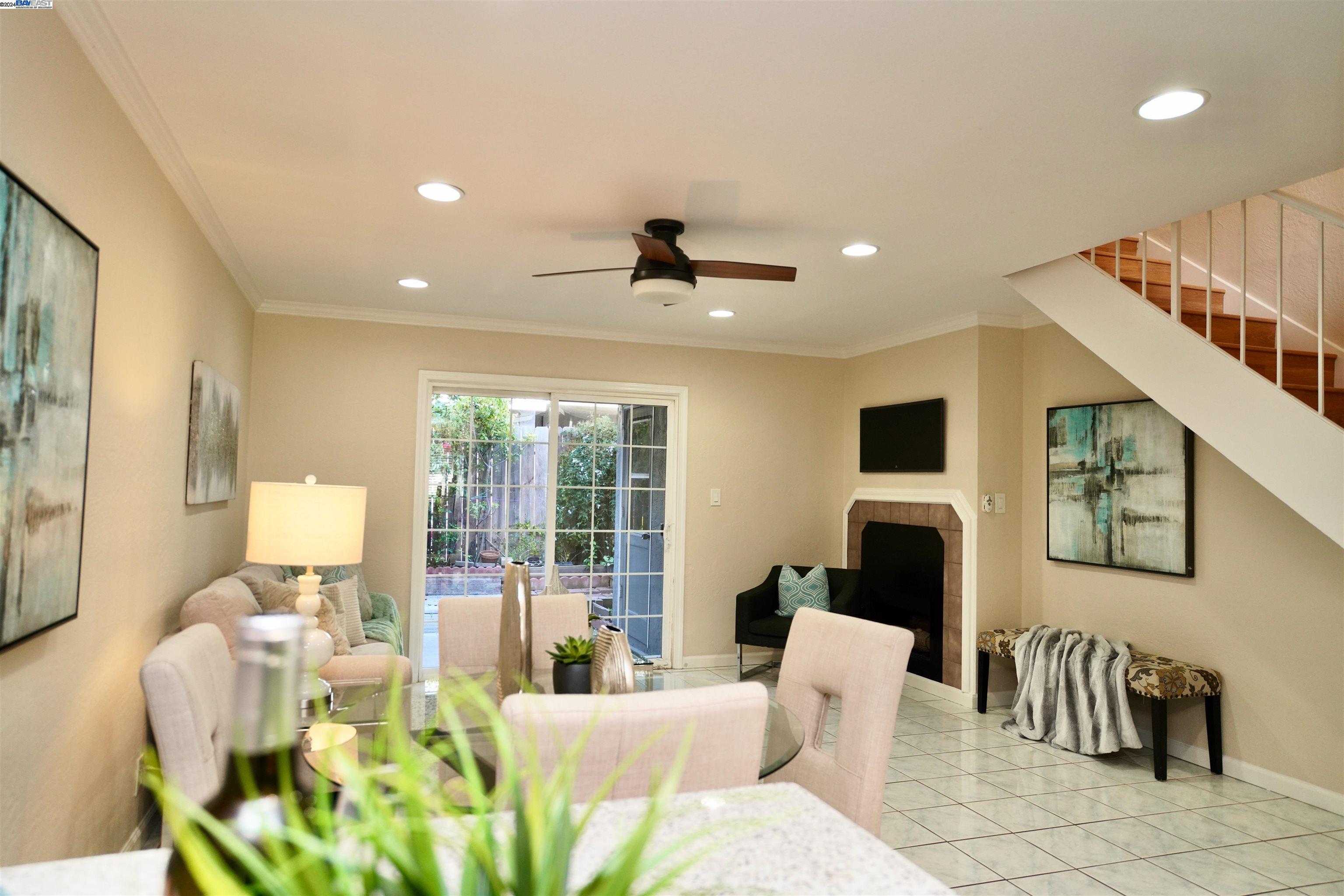 Detail Gallery Image 1 of 1 For 3312 Landess Ave #C,  San Jose,  CA 95132 - 2 Beds | 1/1 Baths