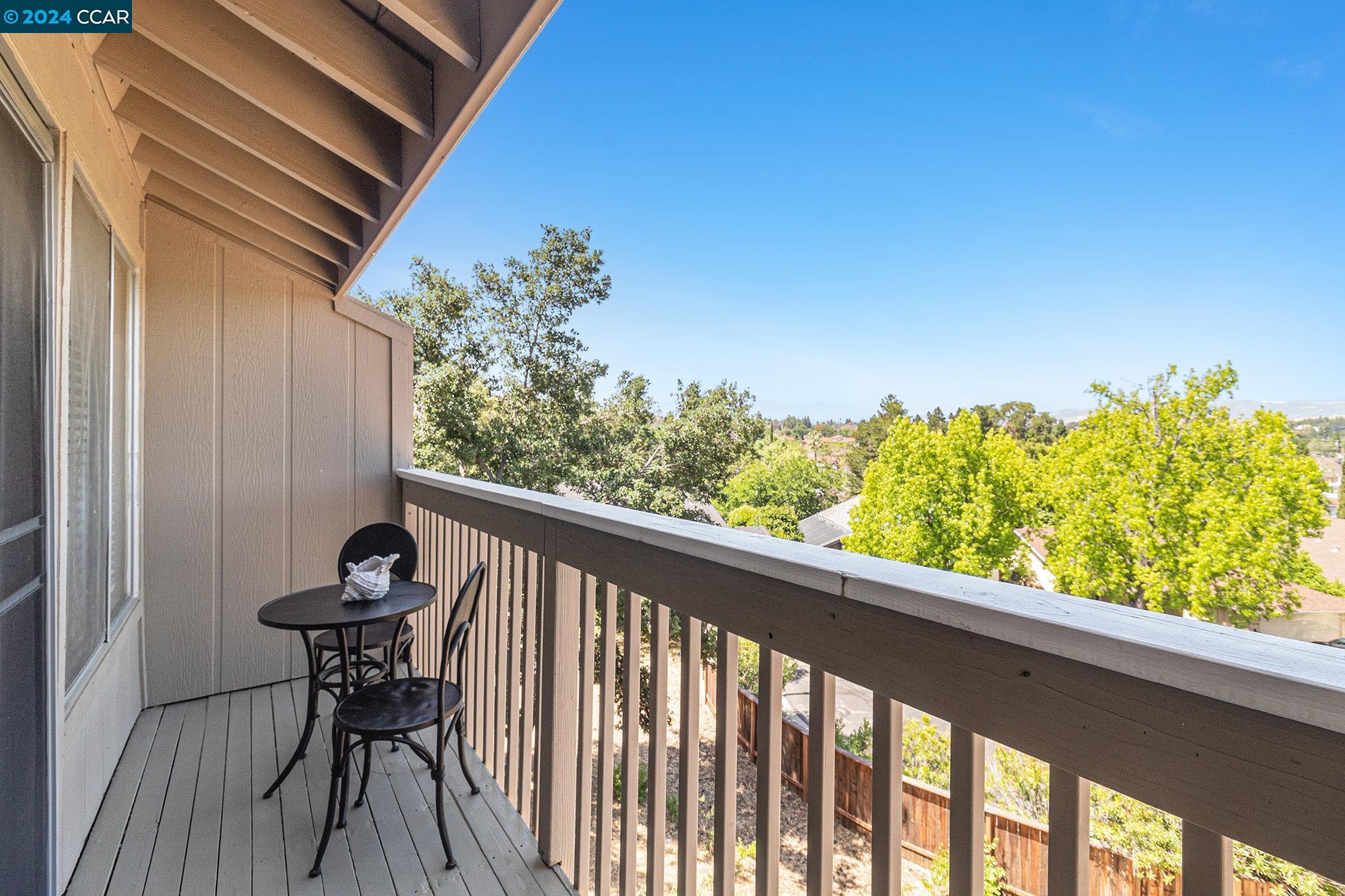 Detail Gallery Image 36 of 44 For 4360 Eagle Peak Rd #D,  Concord,  CA 94521 - 4 Beds | 2/1 Baths