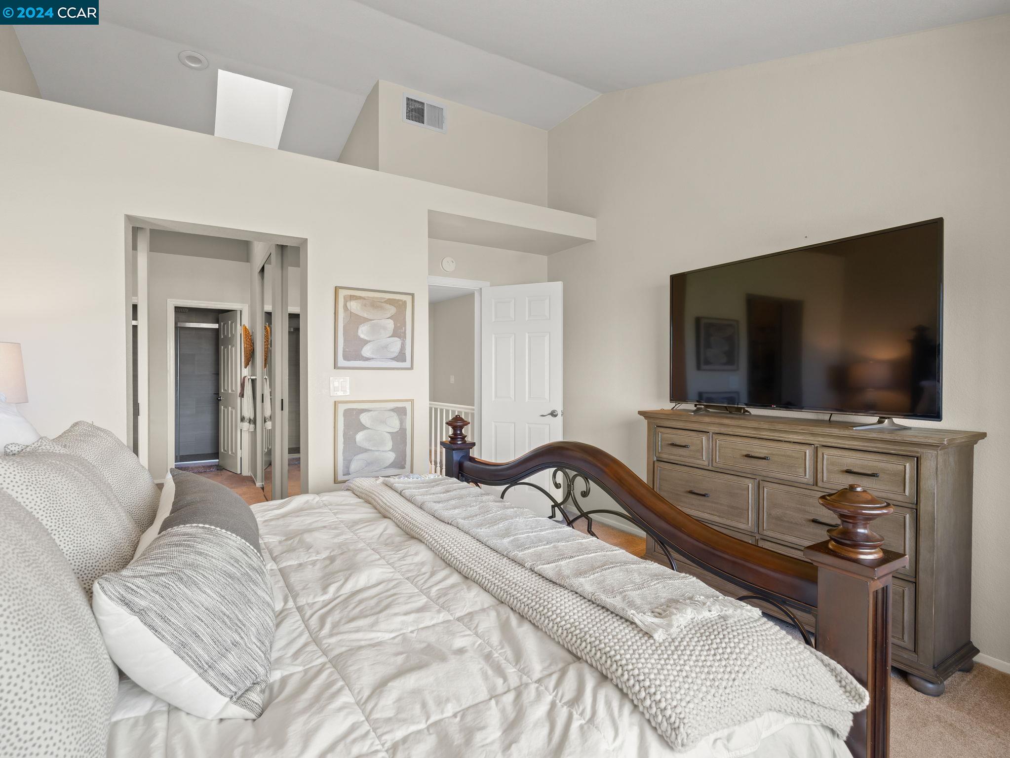 Detail Gallery Image 17 of 36 For 1282 Shell Cir, Clayton,  CA 94517 - 2 Beds | 2/1 Baths
