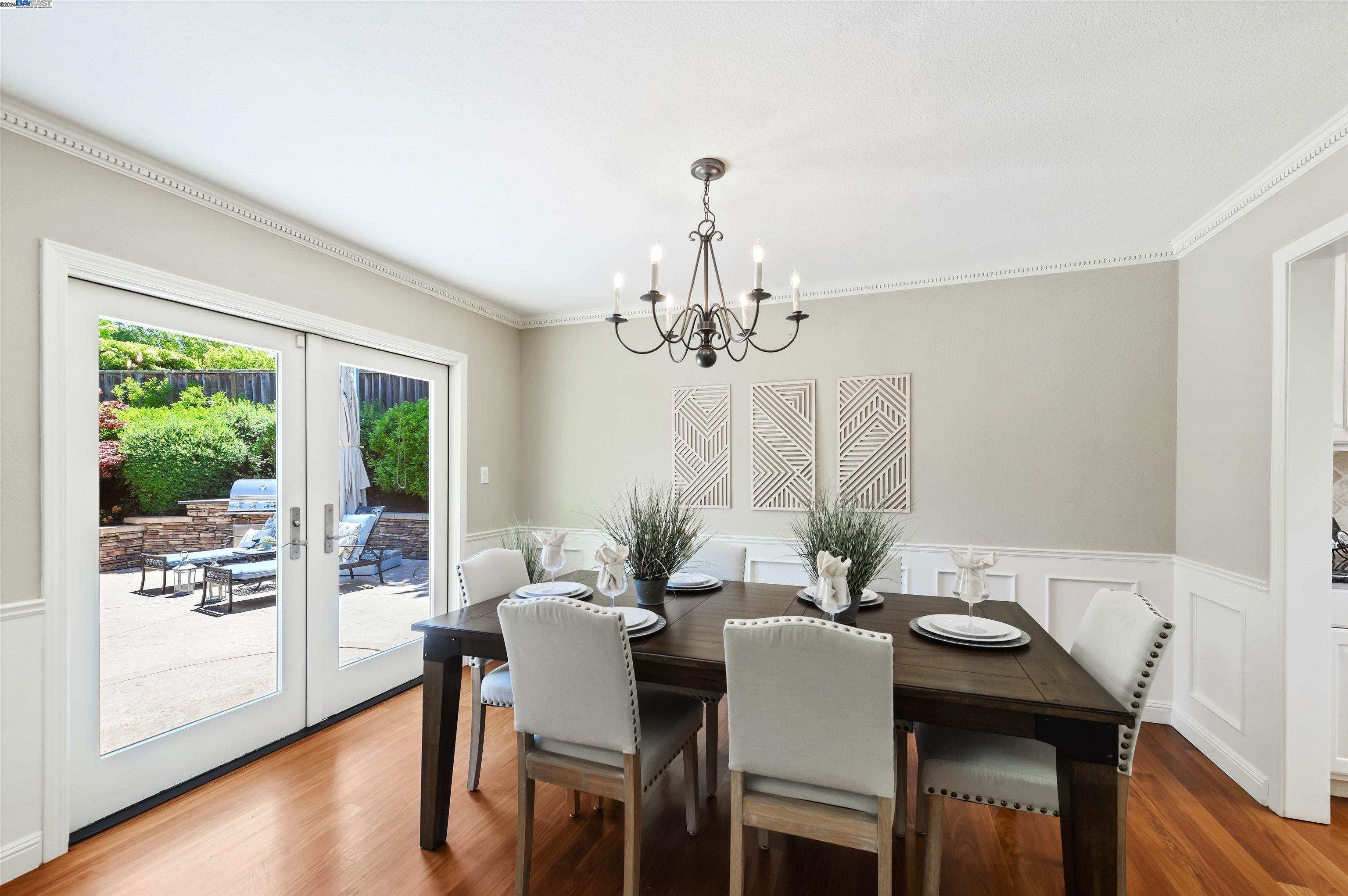Detail Gallery Image 12 of 53 For 1024 Riesling Dr, Pleasanton,  CA 94566 - 4 Beds | 2/1 Baths