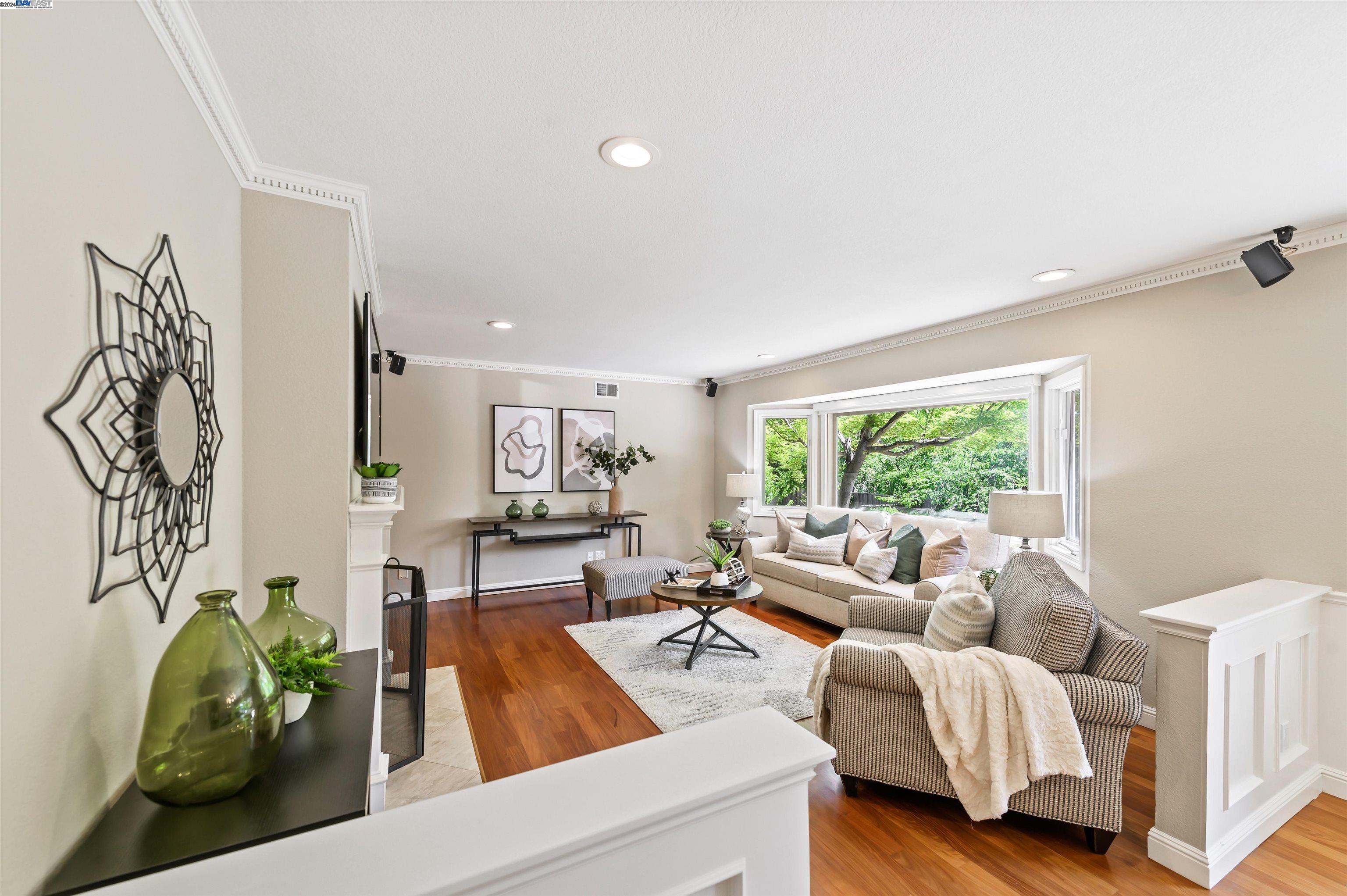 Detail Gallery Image 18 of 53 For 1024 Riesling Dr, Pleasanton,  CA 94566 - 4 Beds | 2/1 Baths