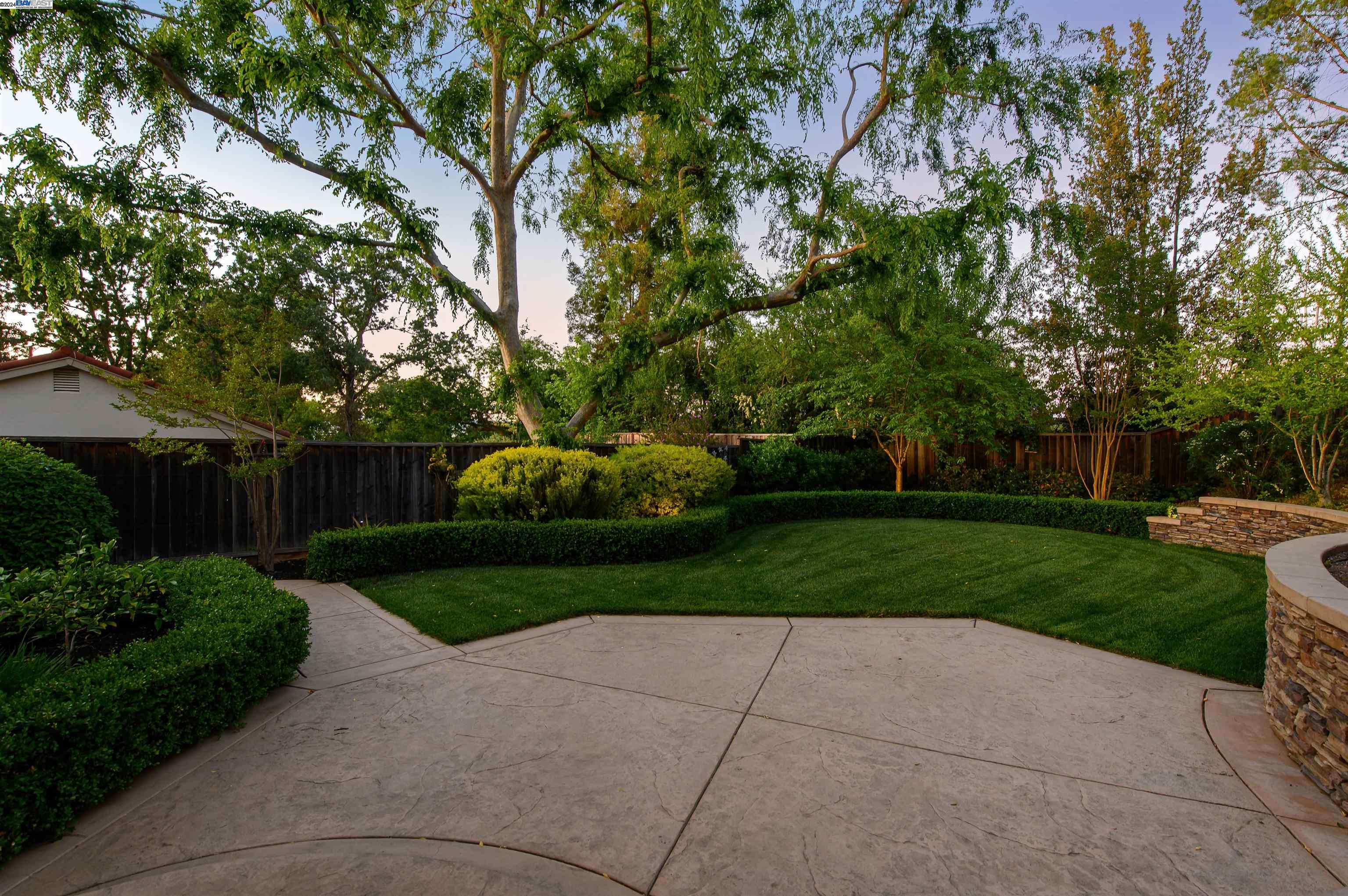 Detail Gallery Image 51 of 53 For 1024 Riesling Dr, Pleasanton,  CA 94566 - 4 Beds | 2/1 Baths