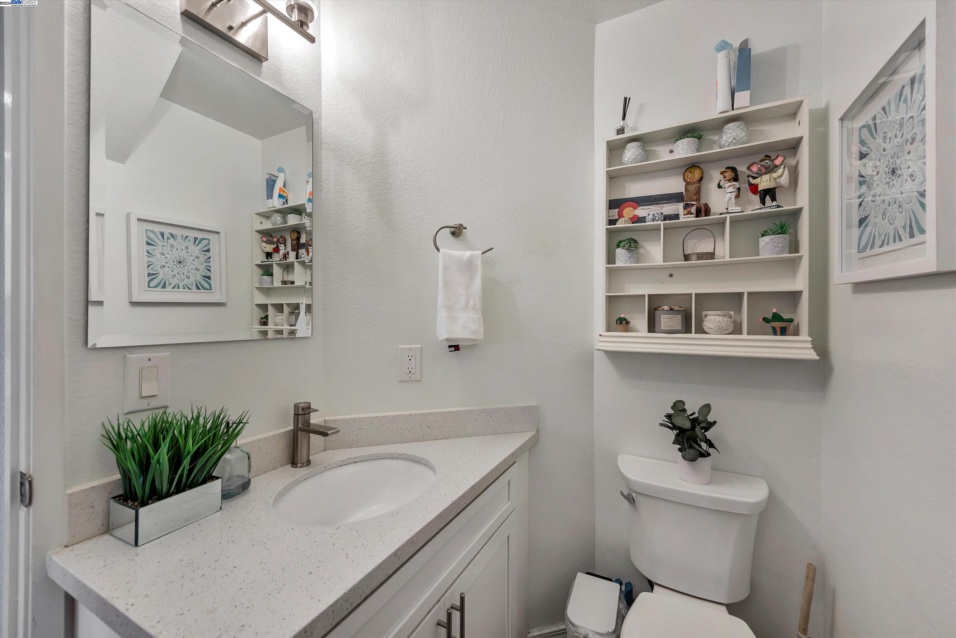 Detail Gallery Image 34 of 41 For 835 Challenger Way, Hayward,  CA 94544 - 2 Beds | 1/1 Baths