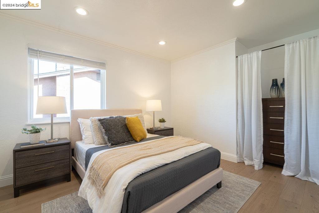 Detail Gallery Image 25 of 41 For 7627 Hansom Dr, Oakland,  CA 94605 - 4 Beds | 2/1 Baths