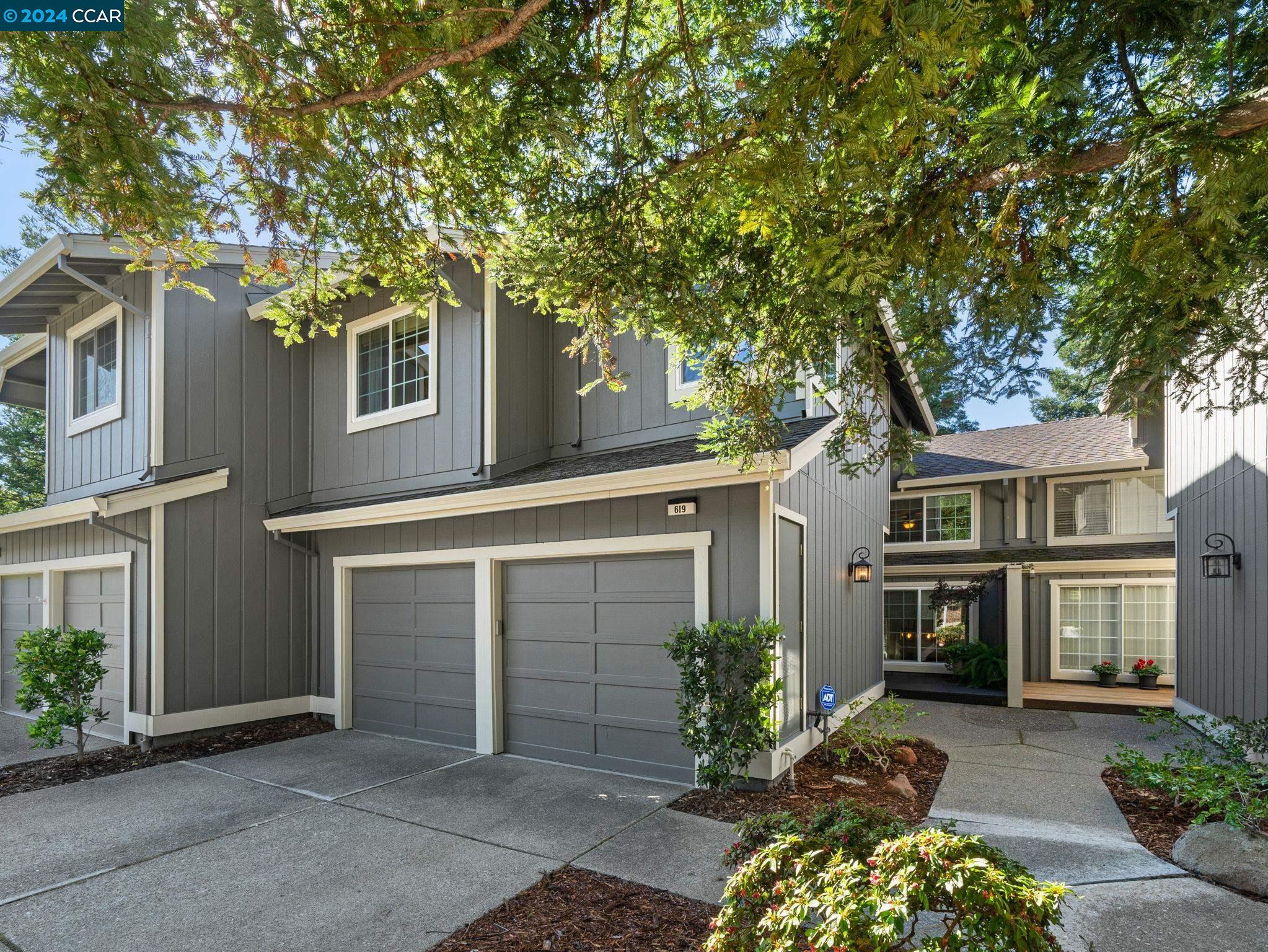 More Details about MLS # 41058818 : 619 LITTLE LANE