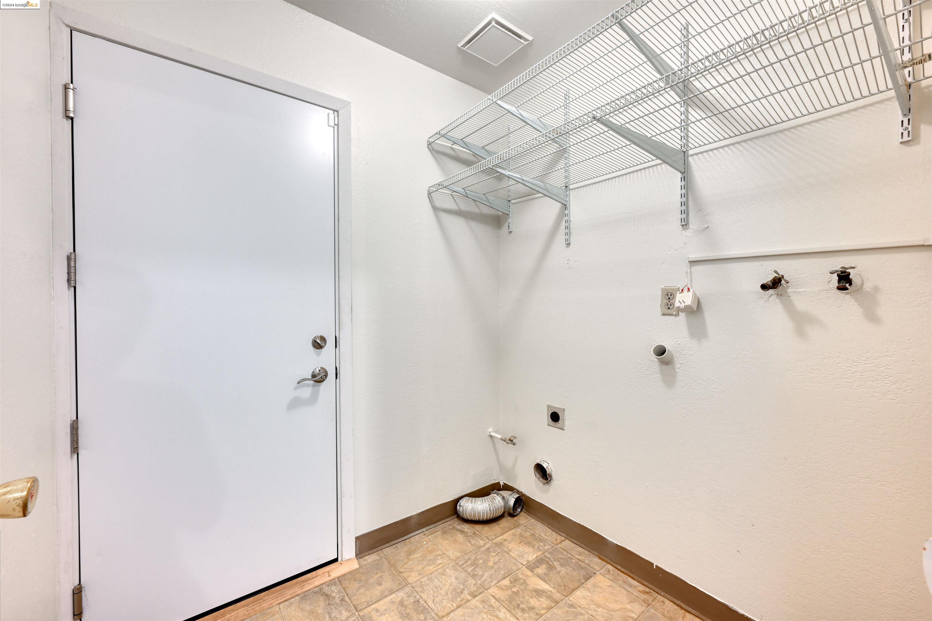 Detail Gallery Image 20 of 33 For 4865 Chablis Ct, Oakley,  CA 94561 - 4 Beds | 2 Baths