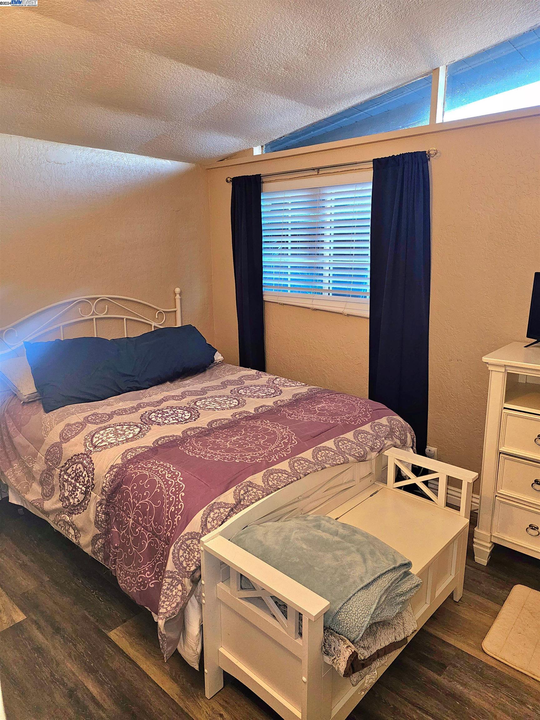 Detail Gallery Image 21 of 25 For 27862 Orlando Ave, Hayward,  CA 94545 - 3 Beds | 2 Baths