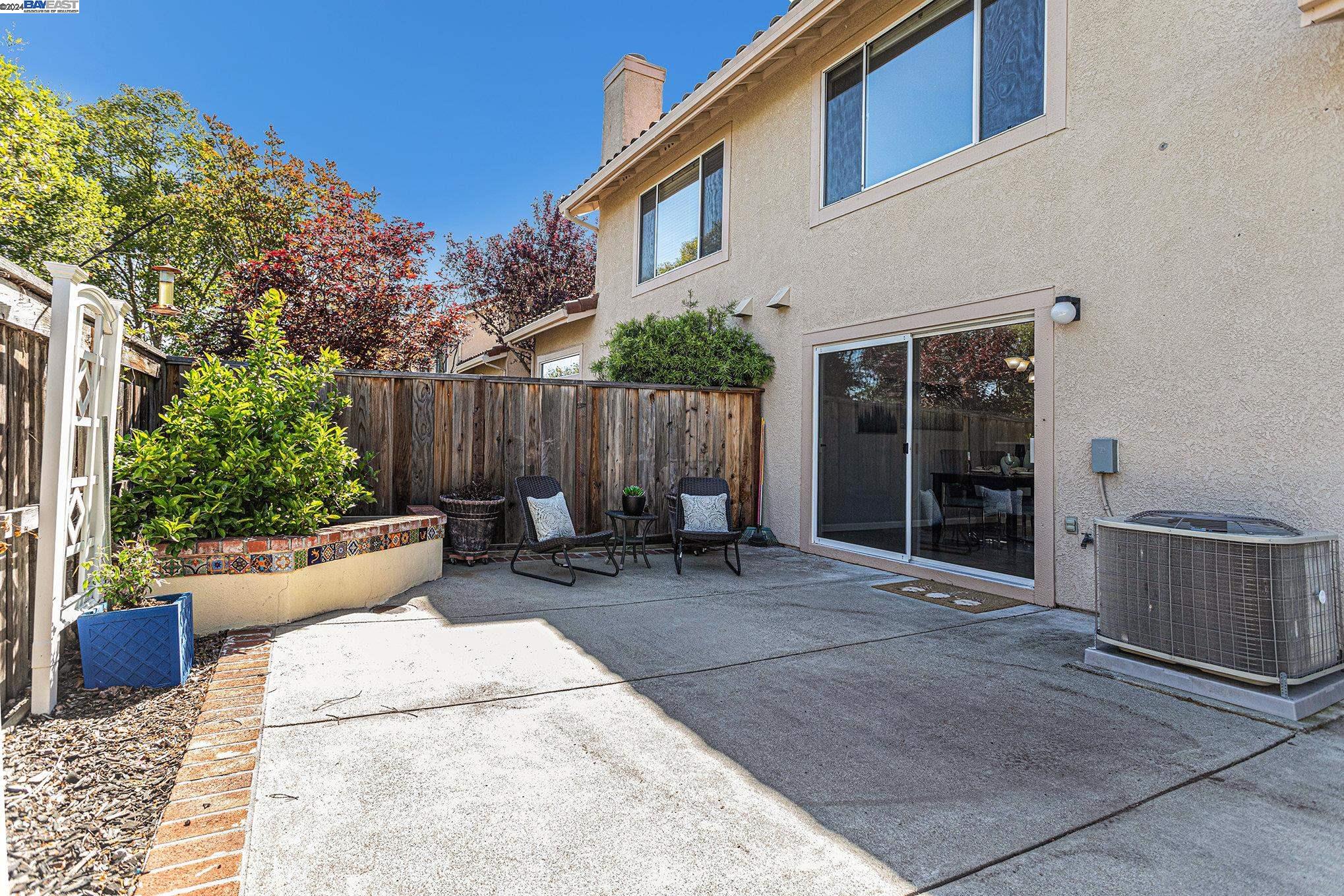 Detail Gallery Image 23 of 29 For 305 Bellflower Dr, San Ramon,  CA 94582 - 3 Beds | 2/1 Baths
